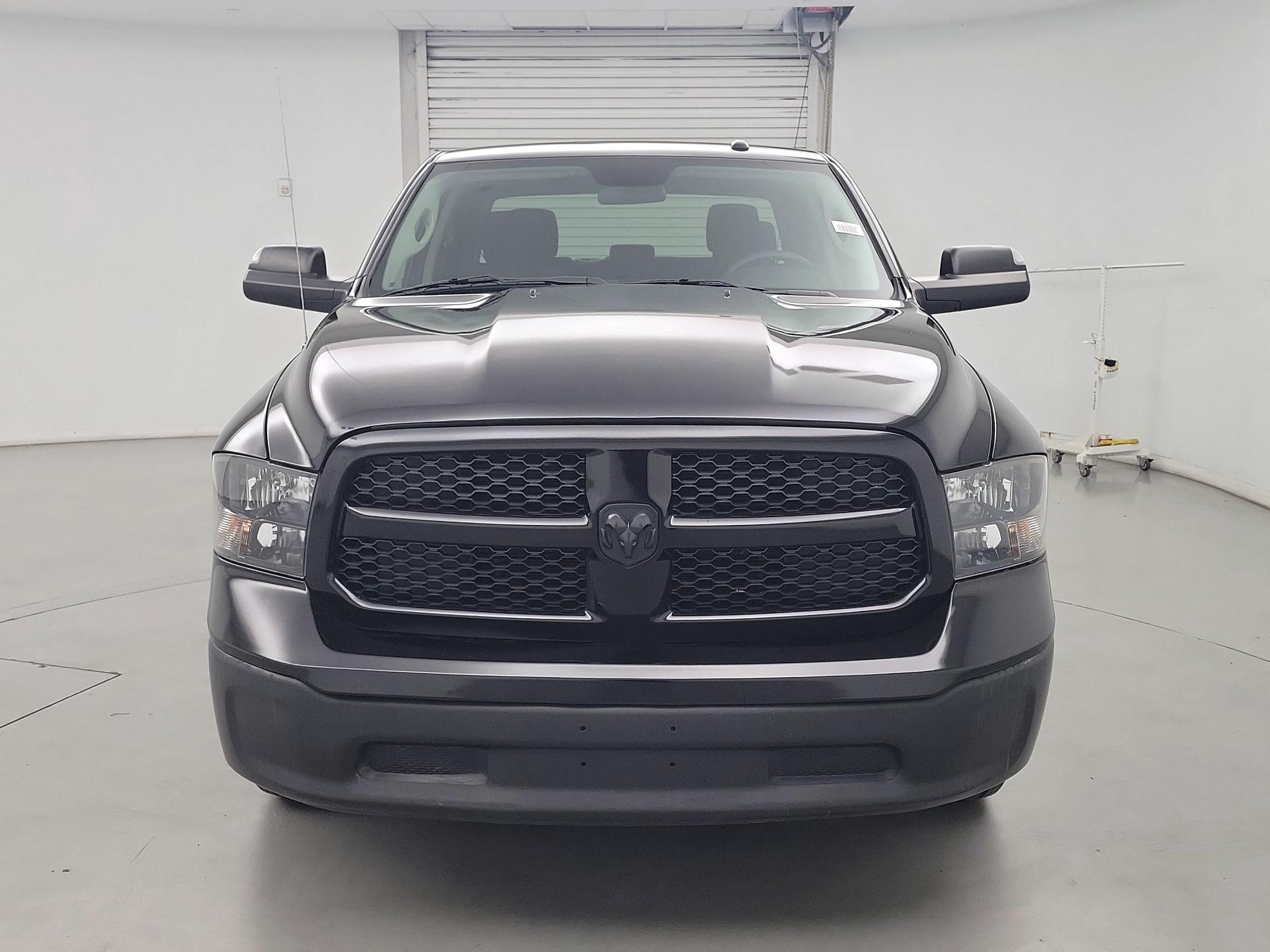 Thumbnail: 2022 RAM 1500 Classic - 2