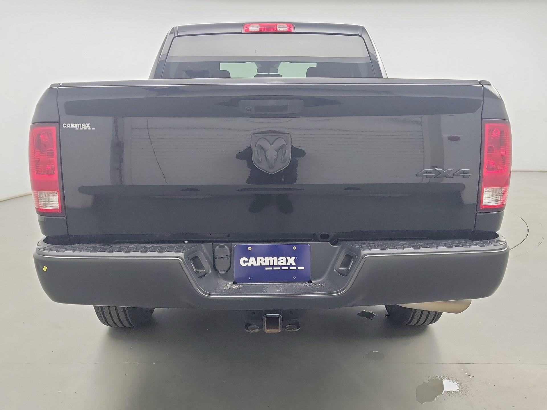 Thumbnail: 2022 RAM 1500 Classic - 6