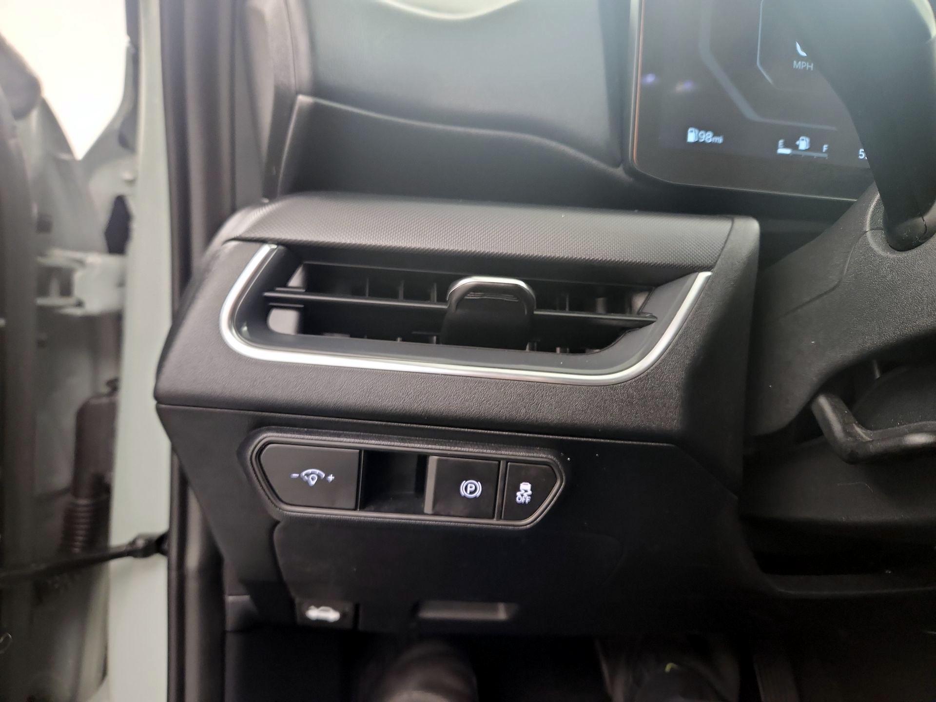 Thumbnail: 2025 Kia K4 - 11