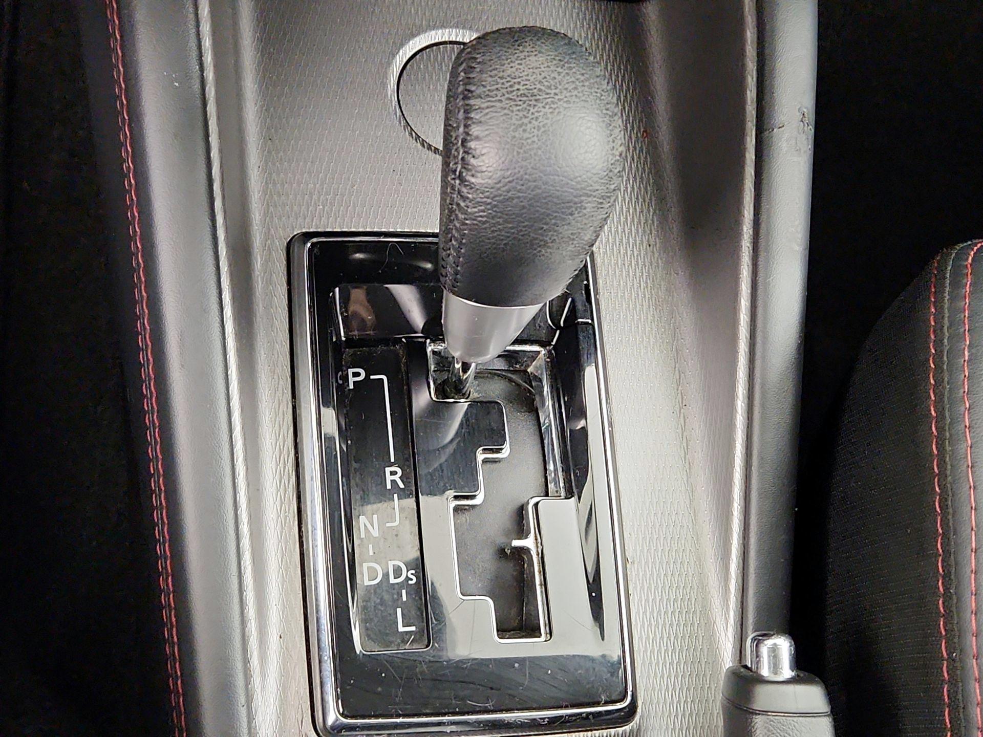 Thumbnail: 2022 Mitsubishi Outlander Sport - 17