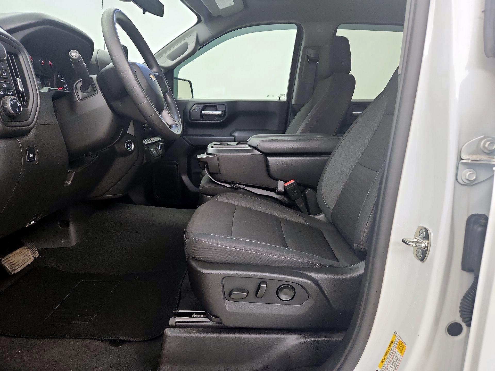 Thumbnail: 2024 Chevrolet Silverado 1500 - 11