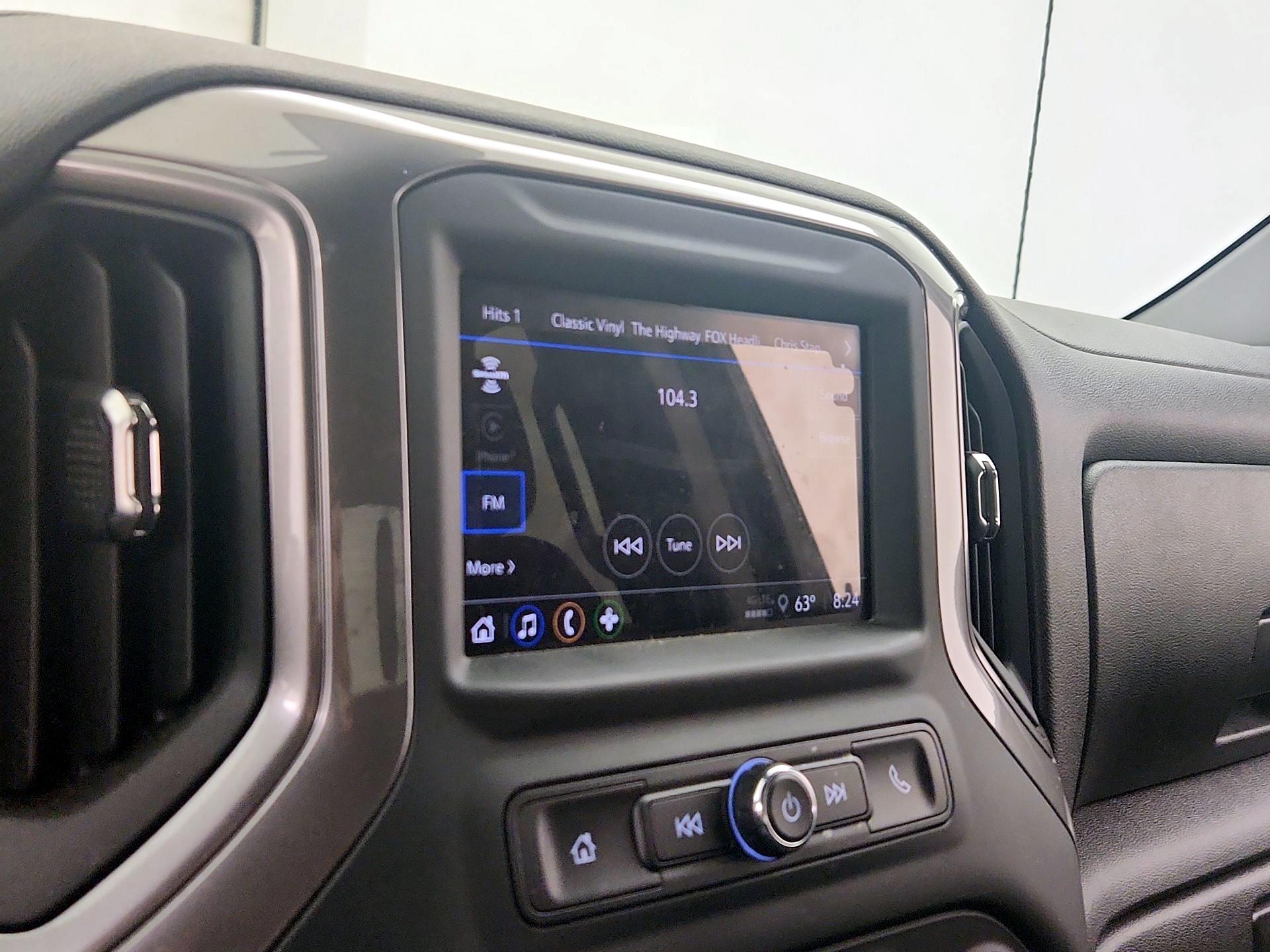 Thumbnail: 2024 Chevrolet Silverado 1500 - 15