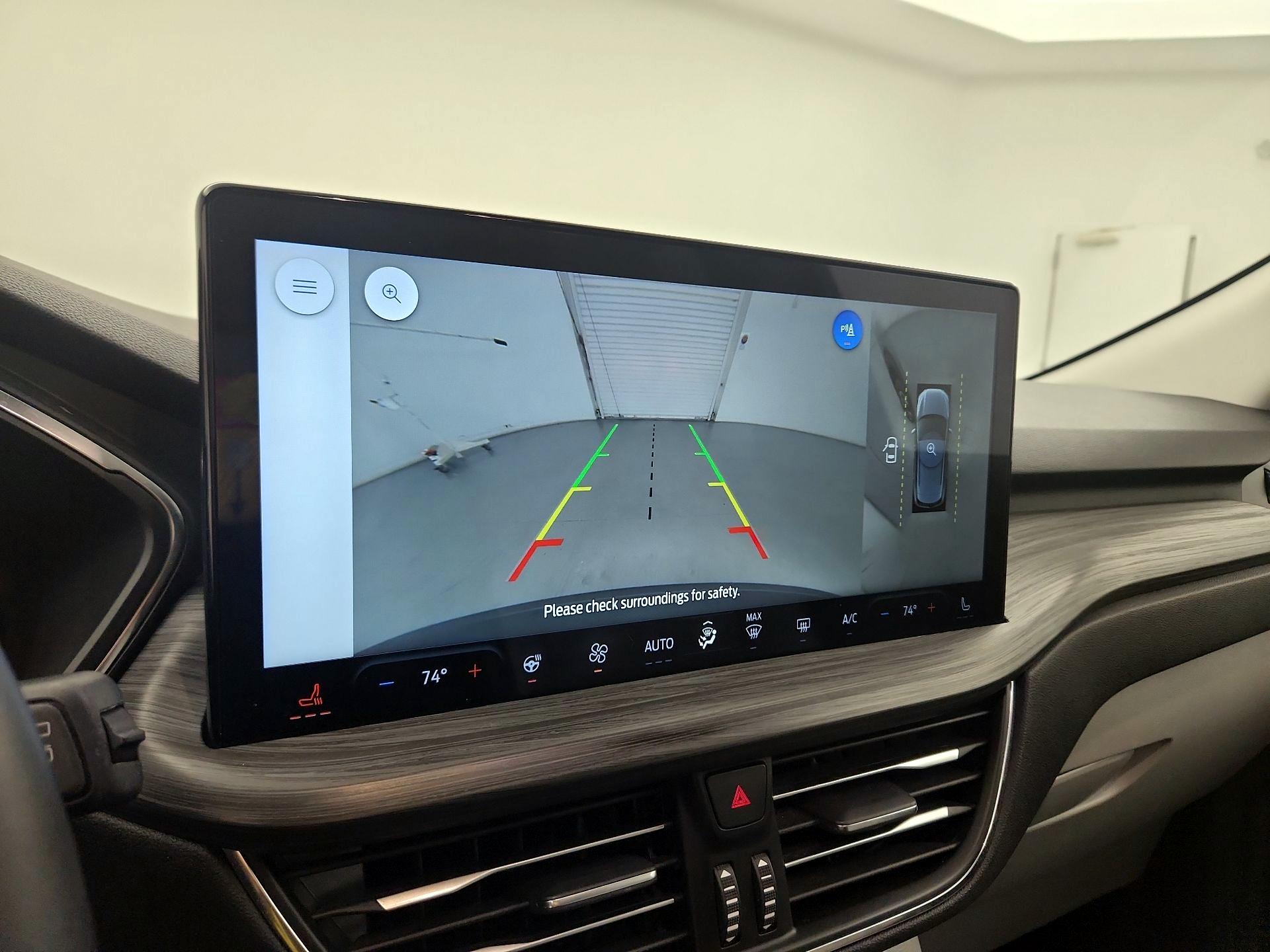 Thumbnail: 2023 Ford Escape - 12