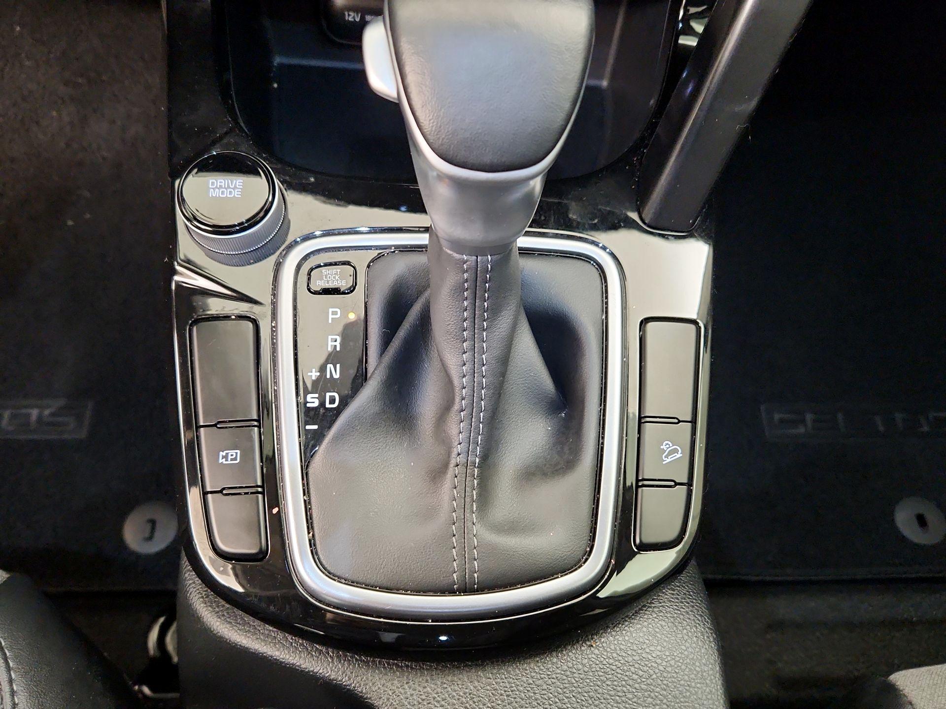 Thumbnail: 2025 Kia Seltos - 18