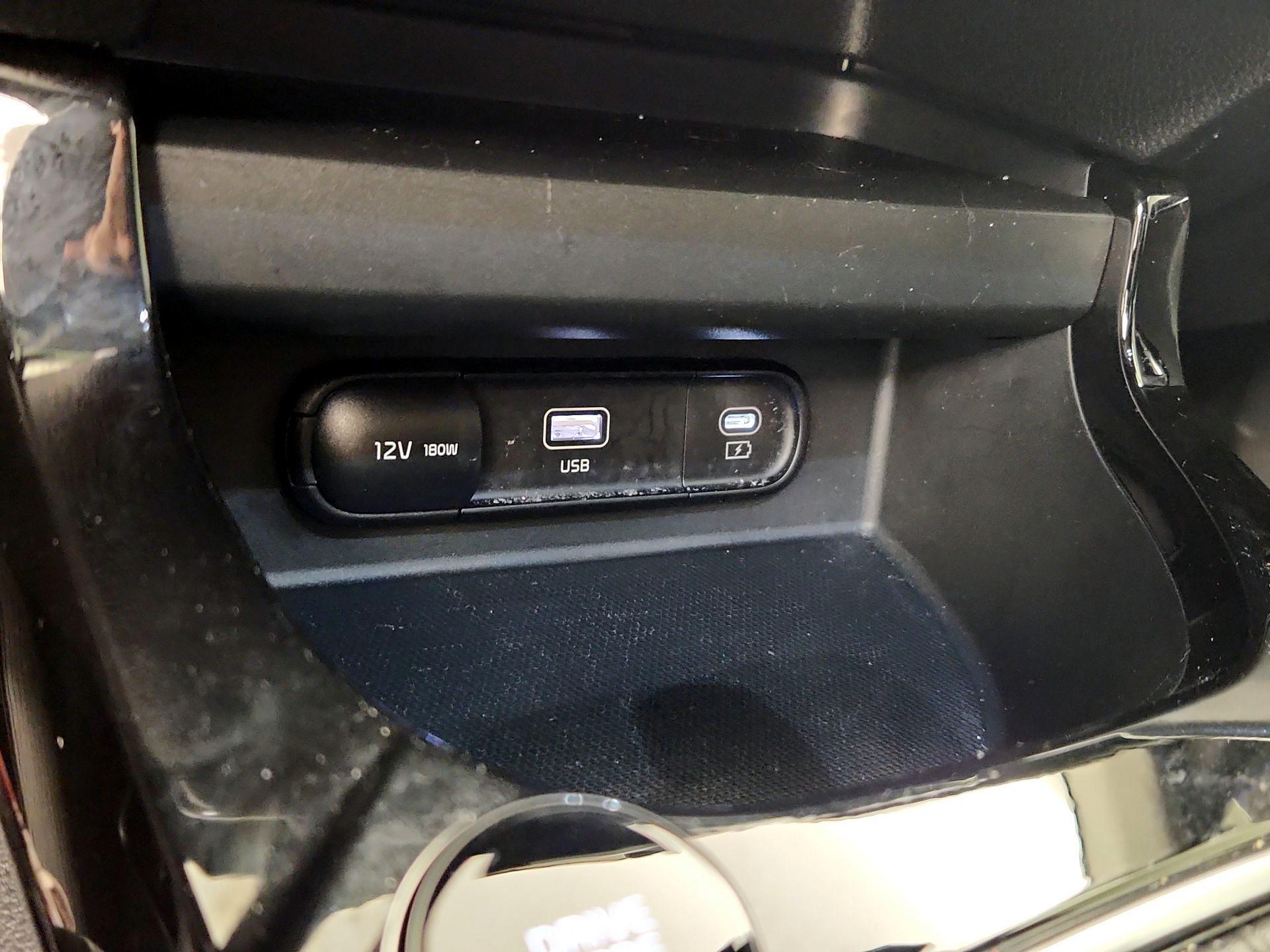 Thumbnail: 2025 Kia Seltos - 19