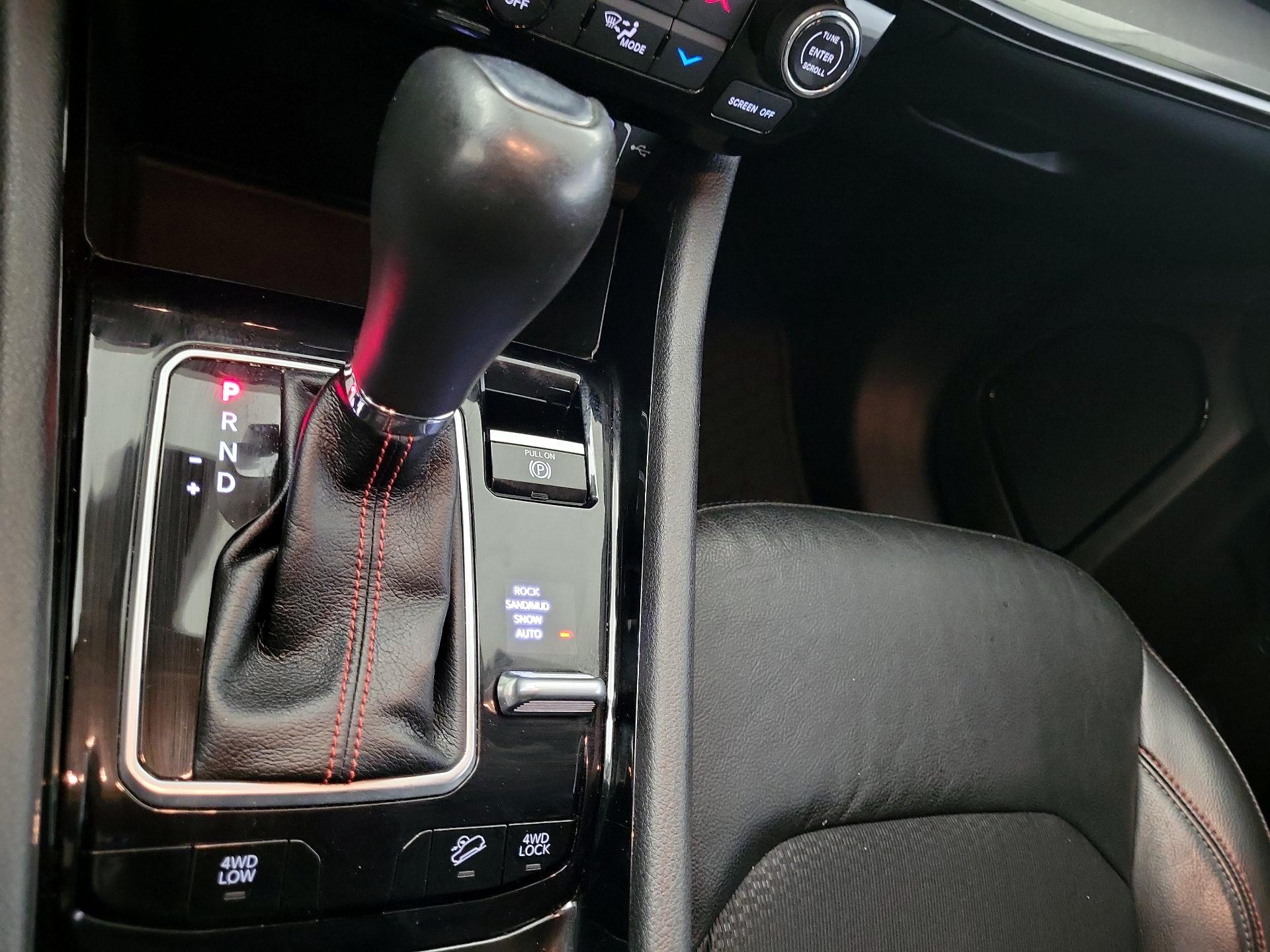 Thumbnail: 2022 Jeep Compass - 15