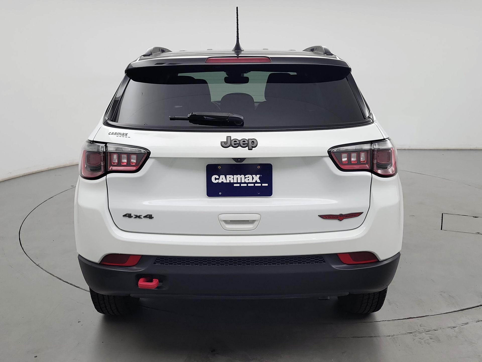Thumbnail: 2022 Jeep Compass - 6