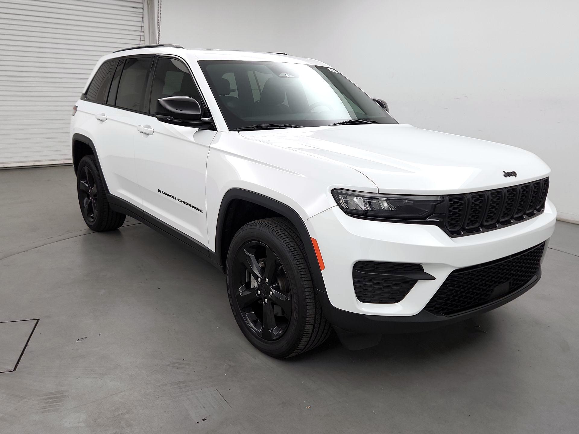 Thumbnail: 2023 Jeep Grand Cherokee - 1