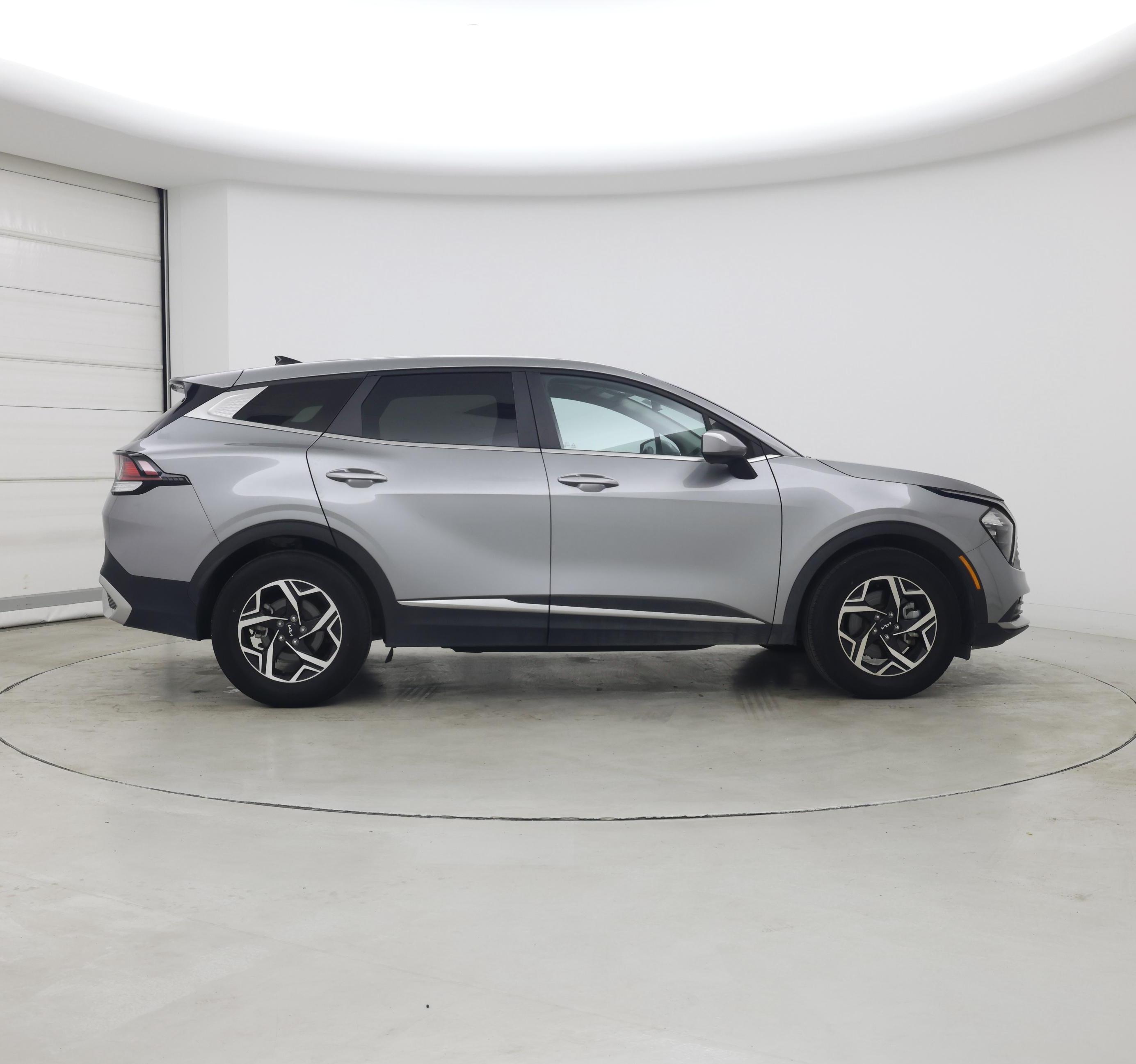Thumbnail: 2023 Kia Sportage - 7