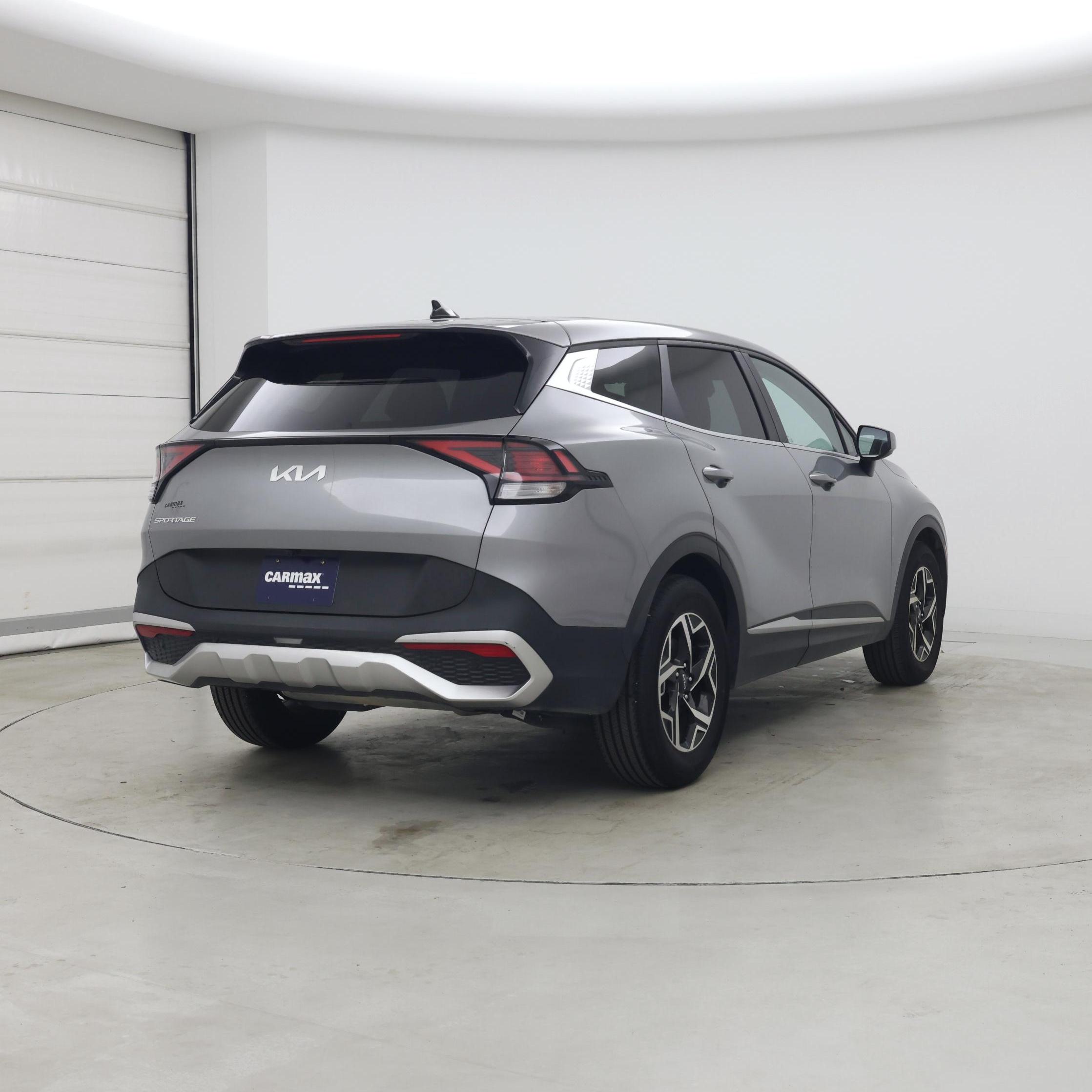Thumbnail: 2023 Kia Sportage - 8