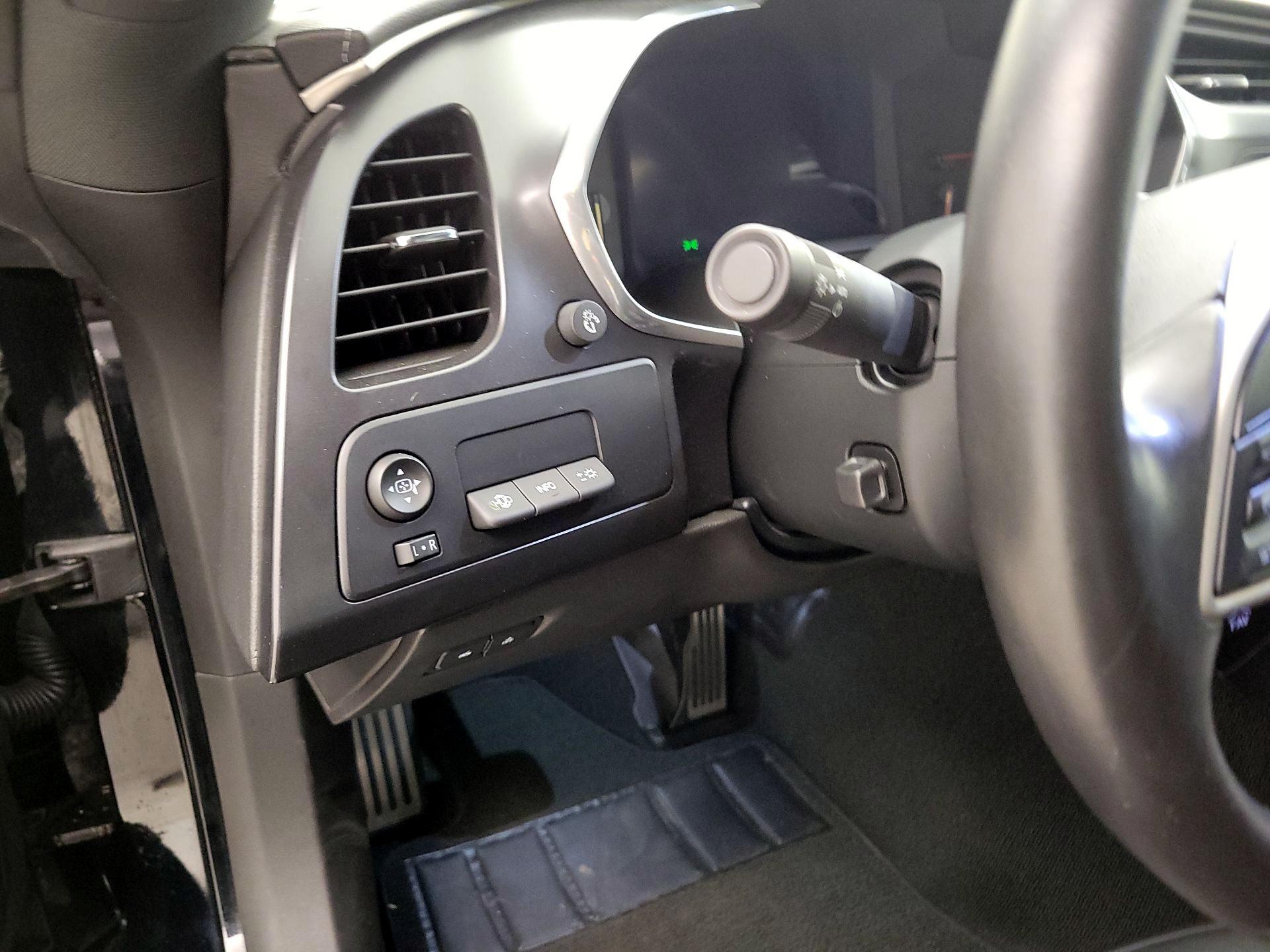 Thumbnail: 2016 Chevrolet Corvette - 13