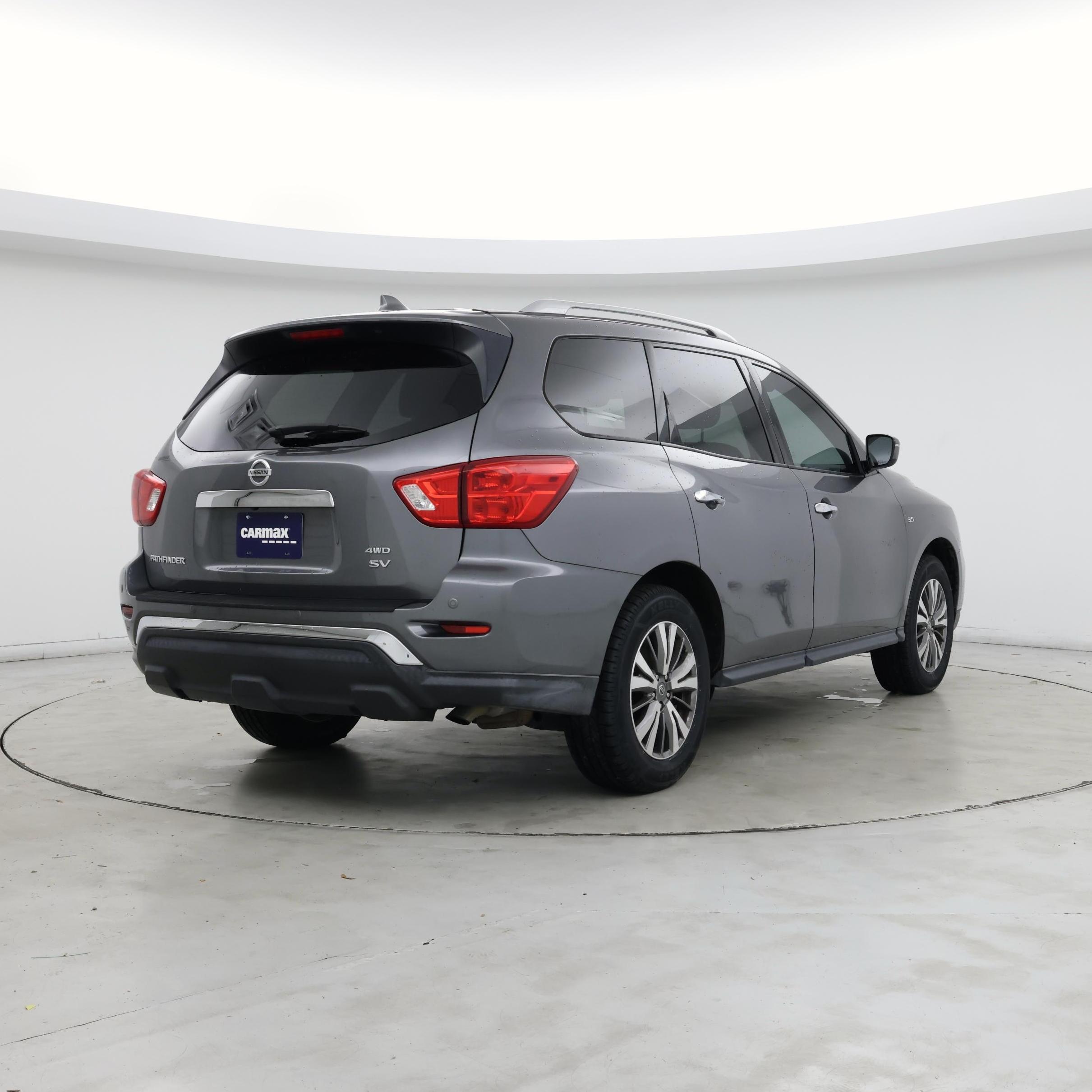 Thumbnail: 2020 Nissan Pathfinder - 8