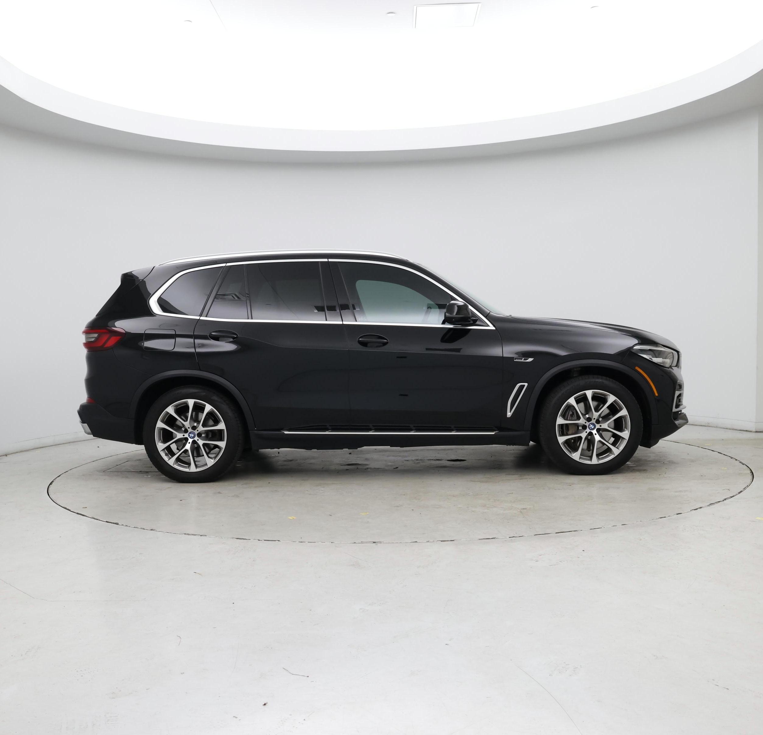 Thumbnail: 2023 BMW X5 - 7