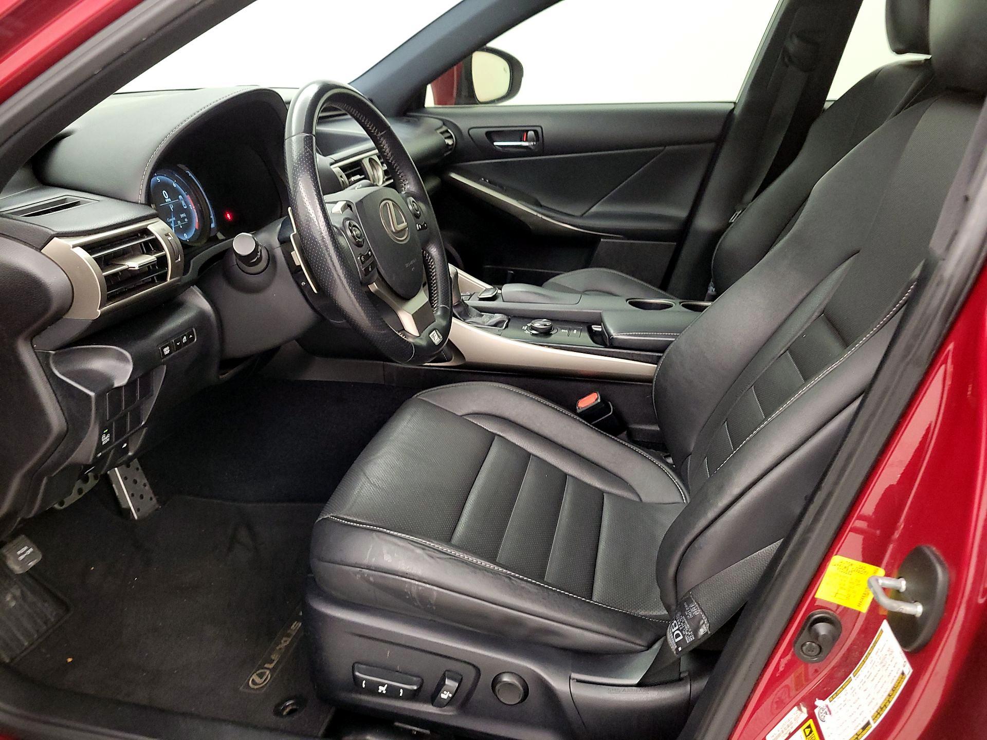 Thumbnail: 2014 Lexus IS - 11