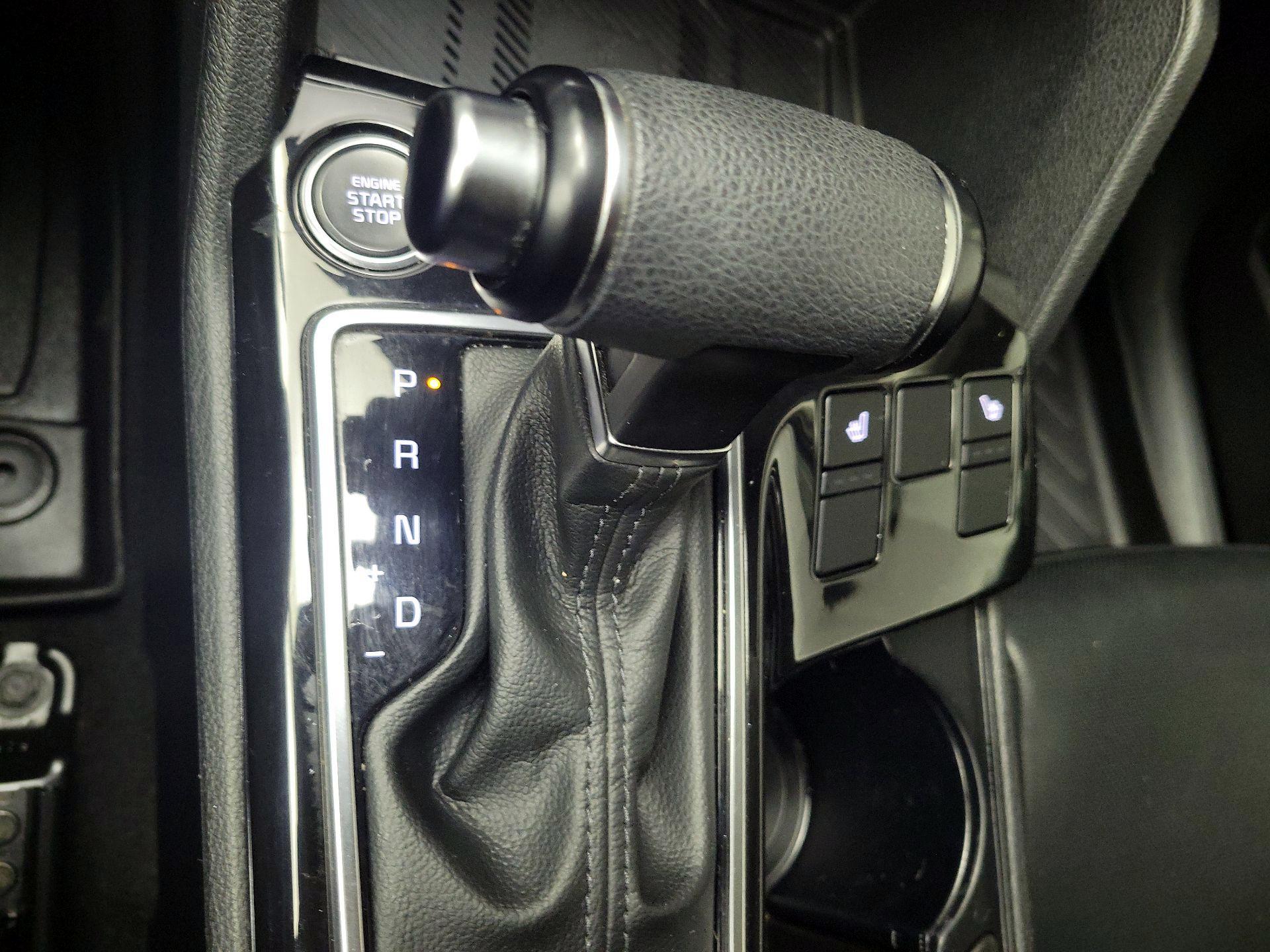 Thumbnail: 2023 Kia Sportage - 17