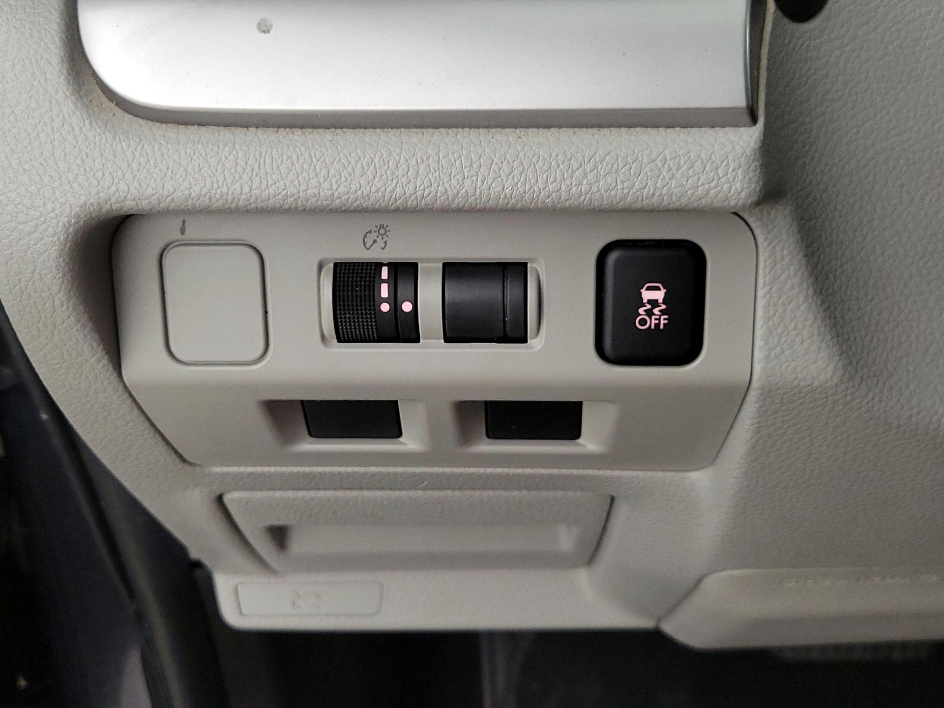 Thumbnail: 2016 Subaru Forester - 13