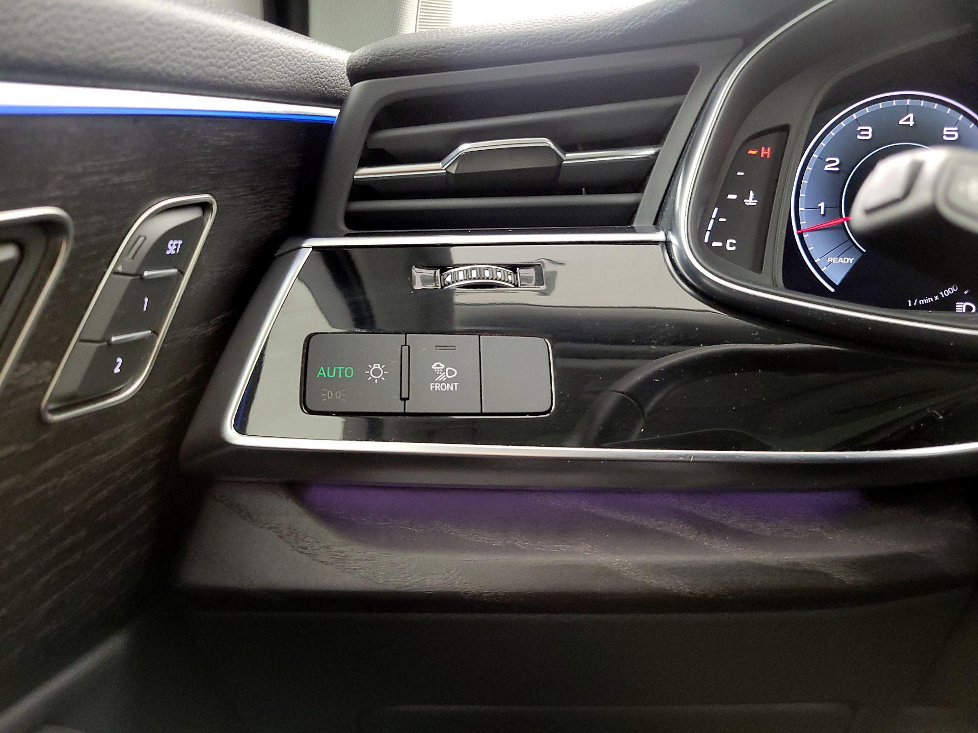 Thumbnail: 2024 Audi Q7 - 13