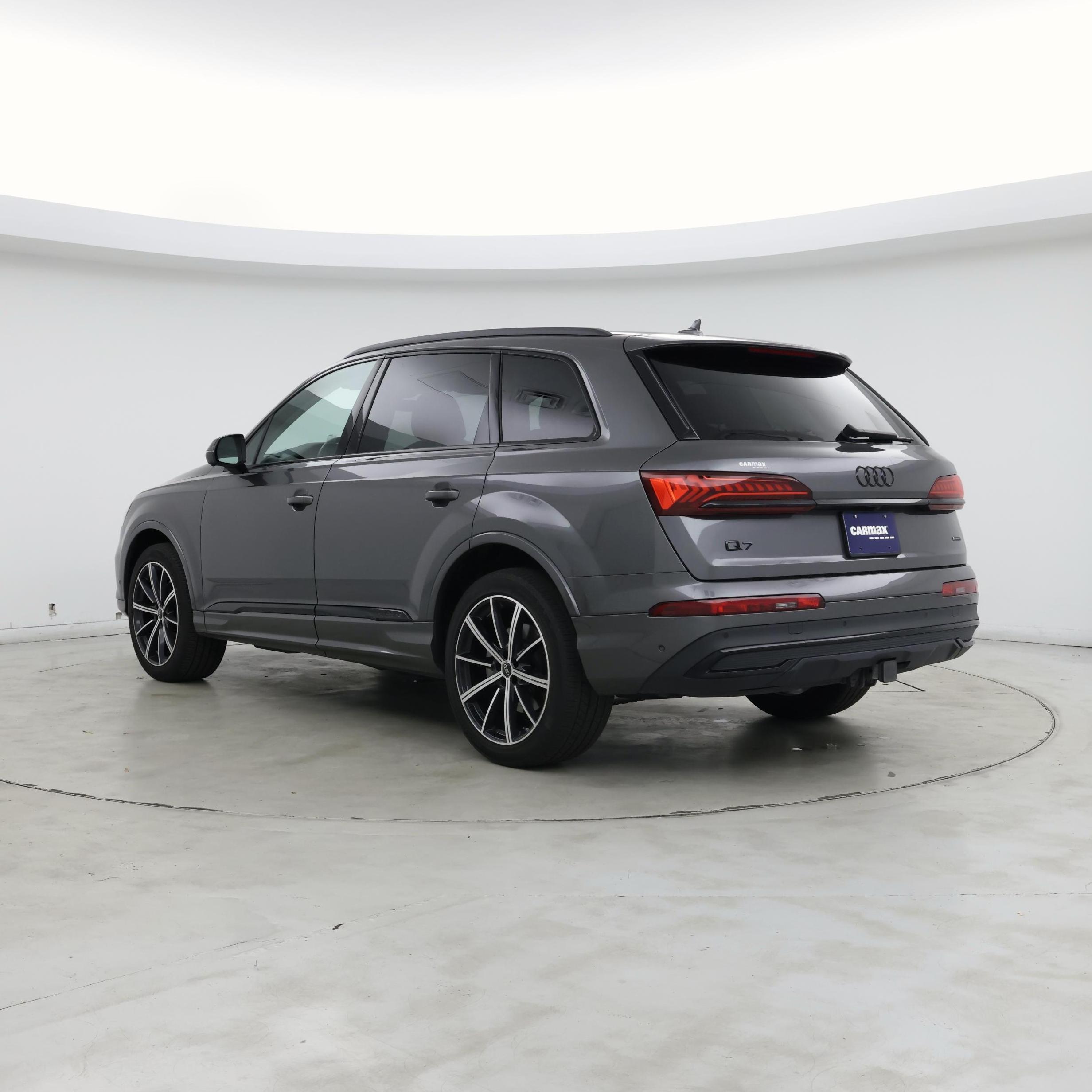 Thumbnail: 2024 Audi Q7 - 2