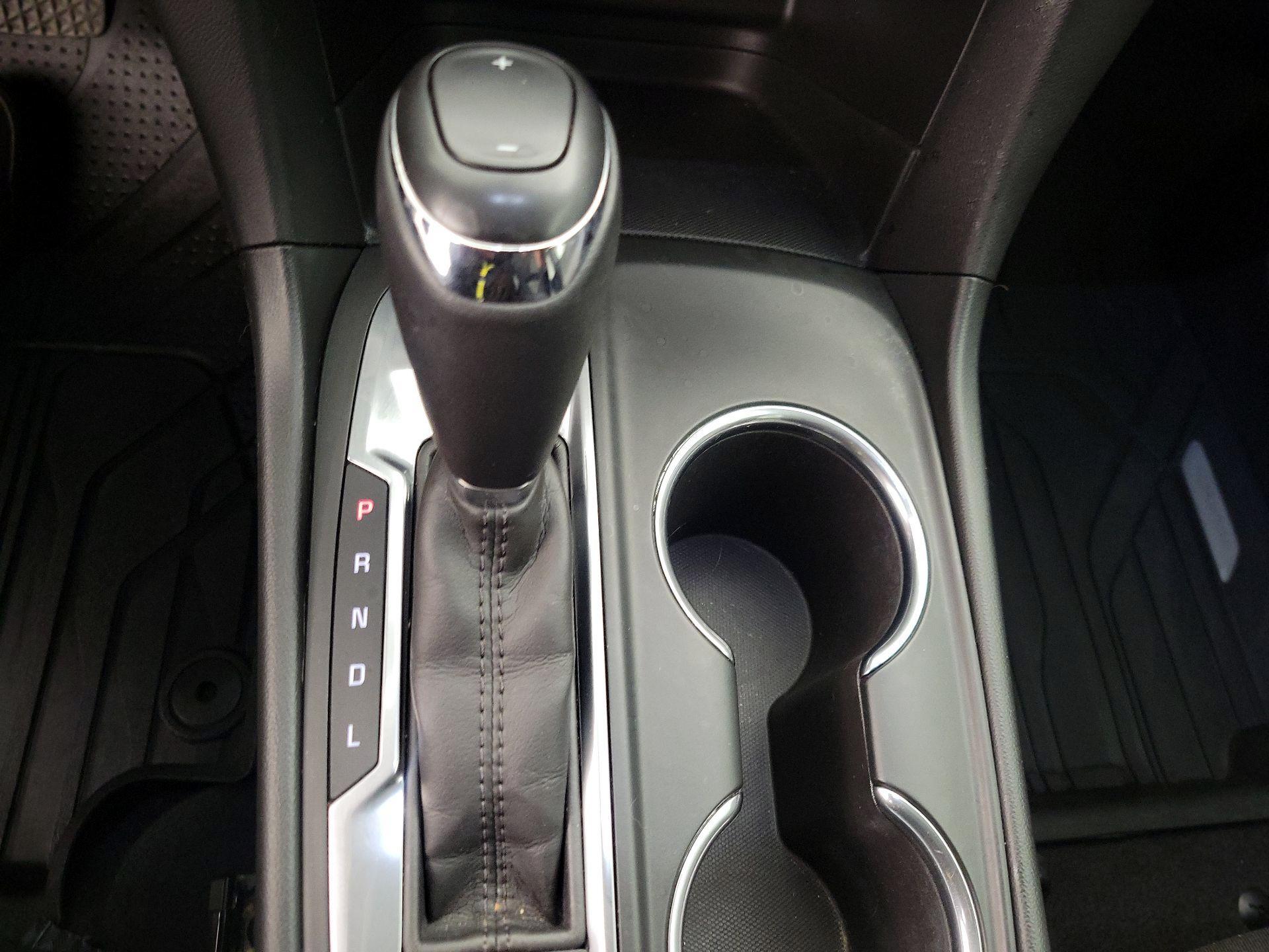 Thumbnail: 2019 Chevrolet Equinox - 17