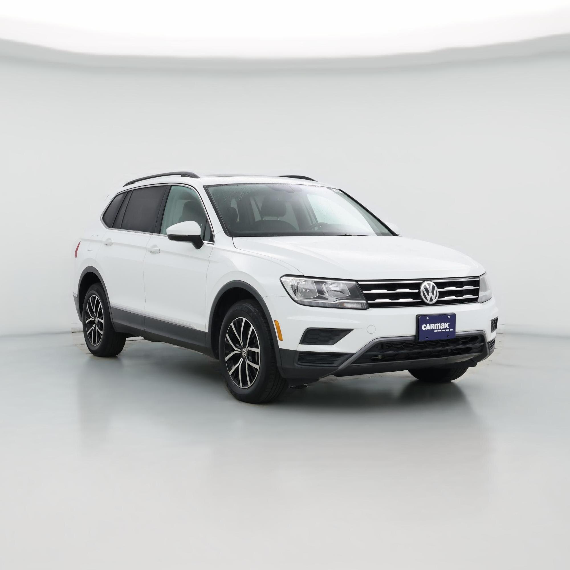Thumbnail: 2021 Volkswagen Tiguan - 1