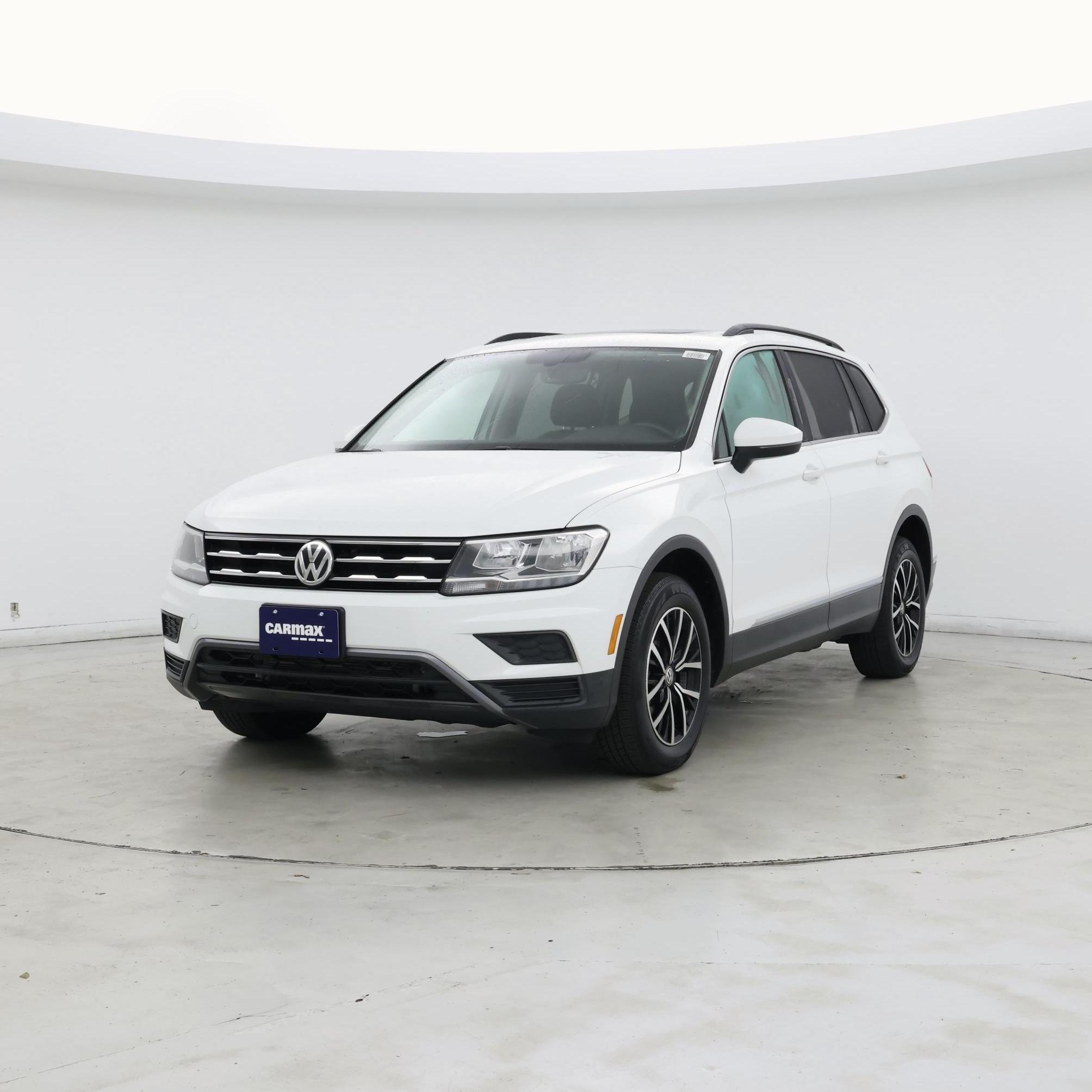 Thumbnail: 2021 Volkswagen Tiguan - 4