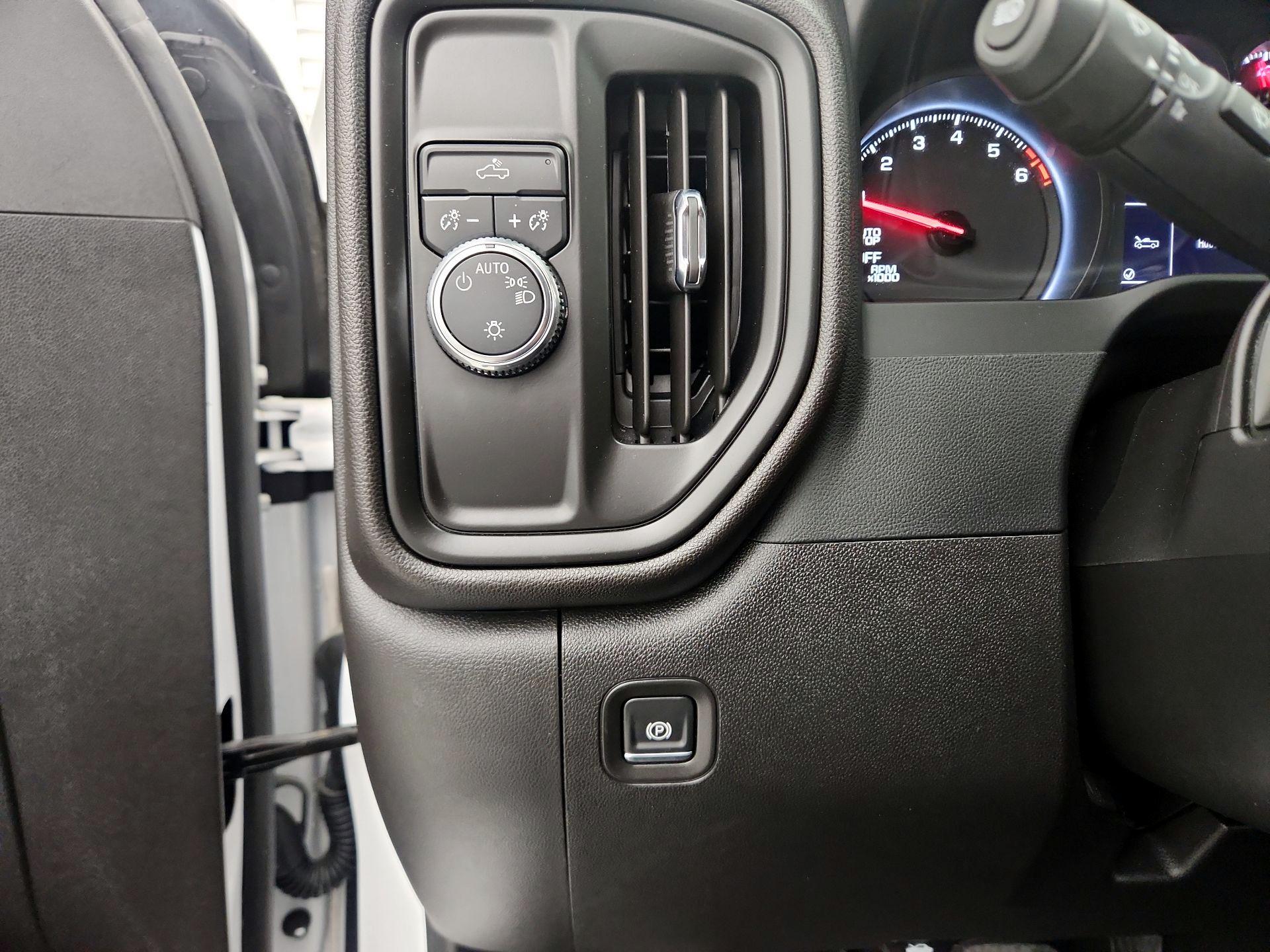 Thumbnail: 2024 GMC Sierra 1500 - 13