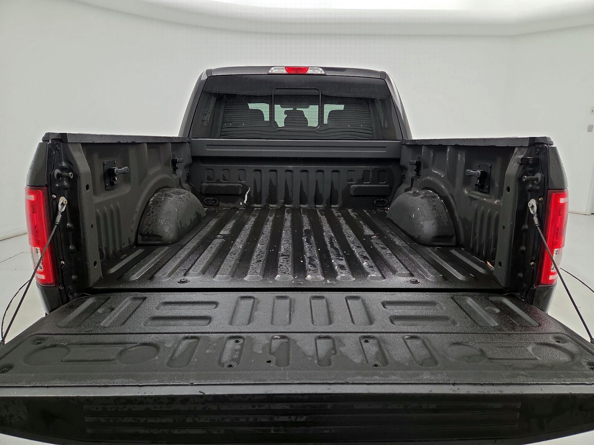 Thumbnail: 2015 Ford F-150 - 18