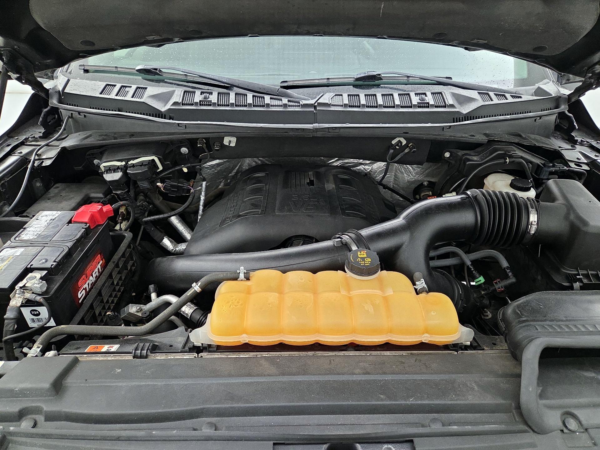 Thumbnail: 2015 Ford F-150 - 19