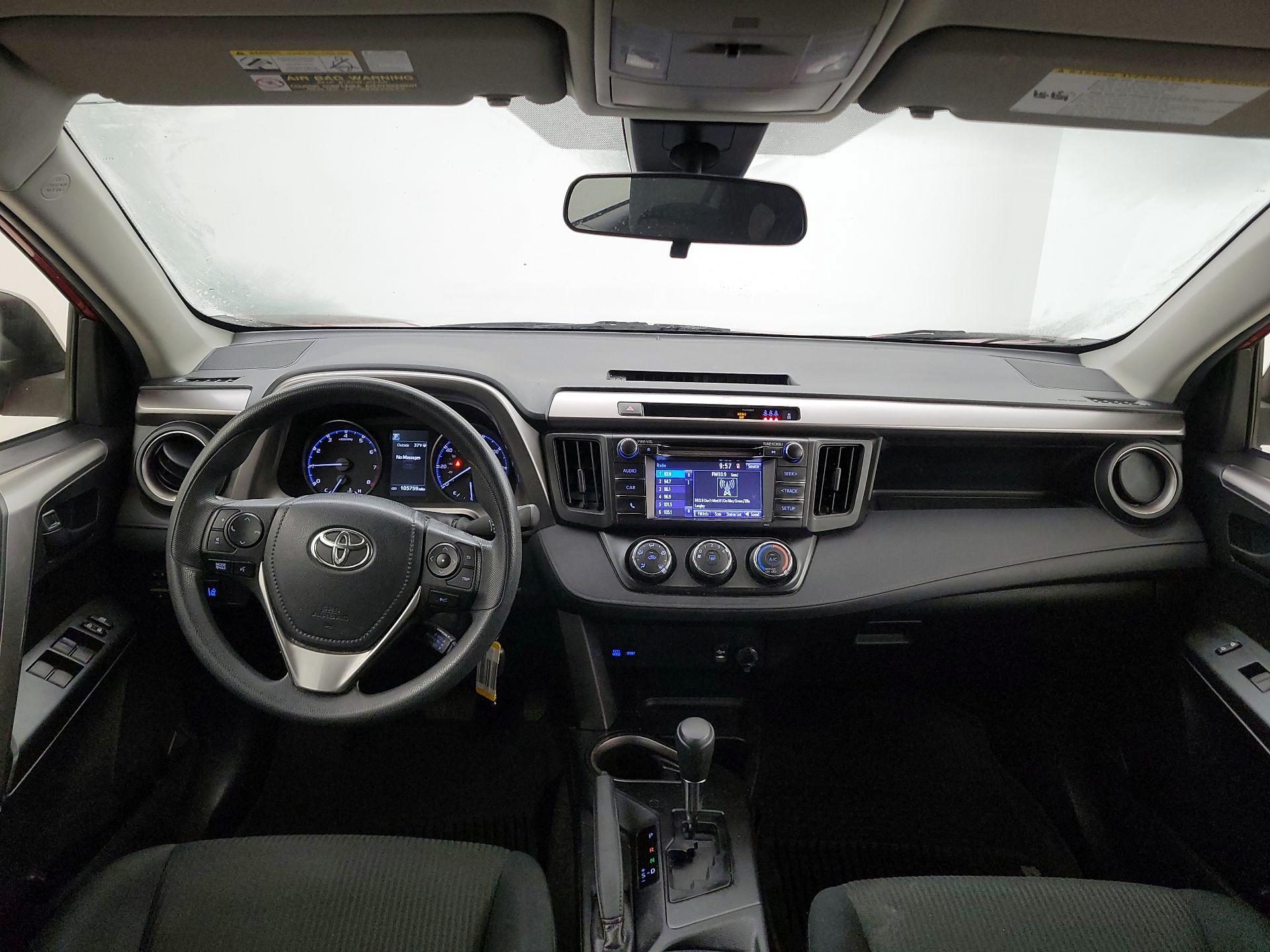 Thumbnail: 2017 Toyota RAV4 - 9