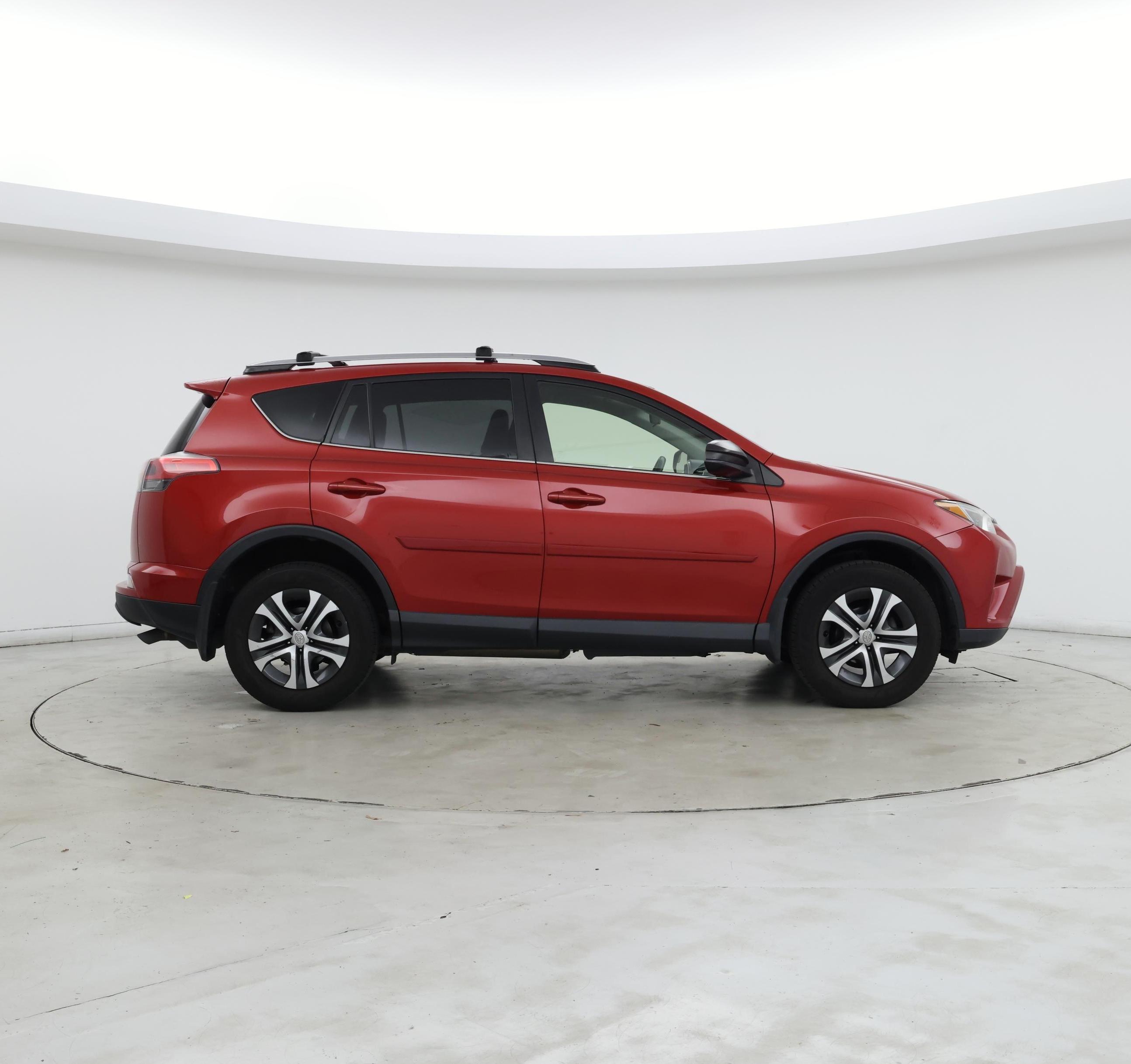 Thumbnail: 2017 Toyota RAV4 - 7