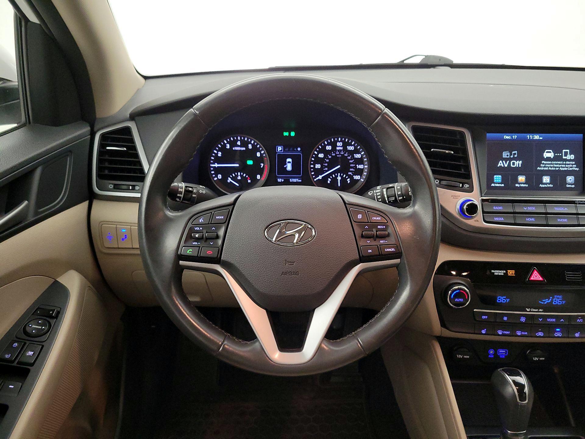 Thumbnail: 2018 Hyundai Tucson - 10