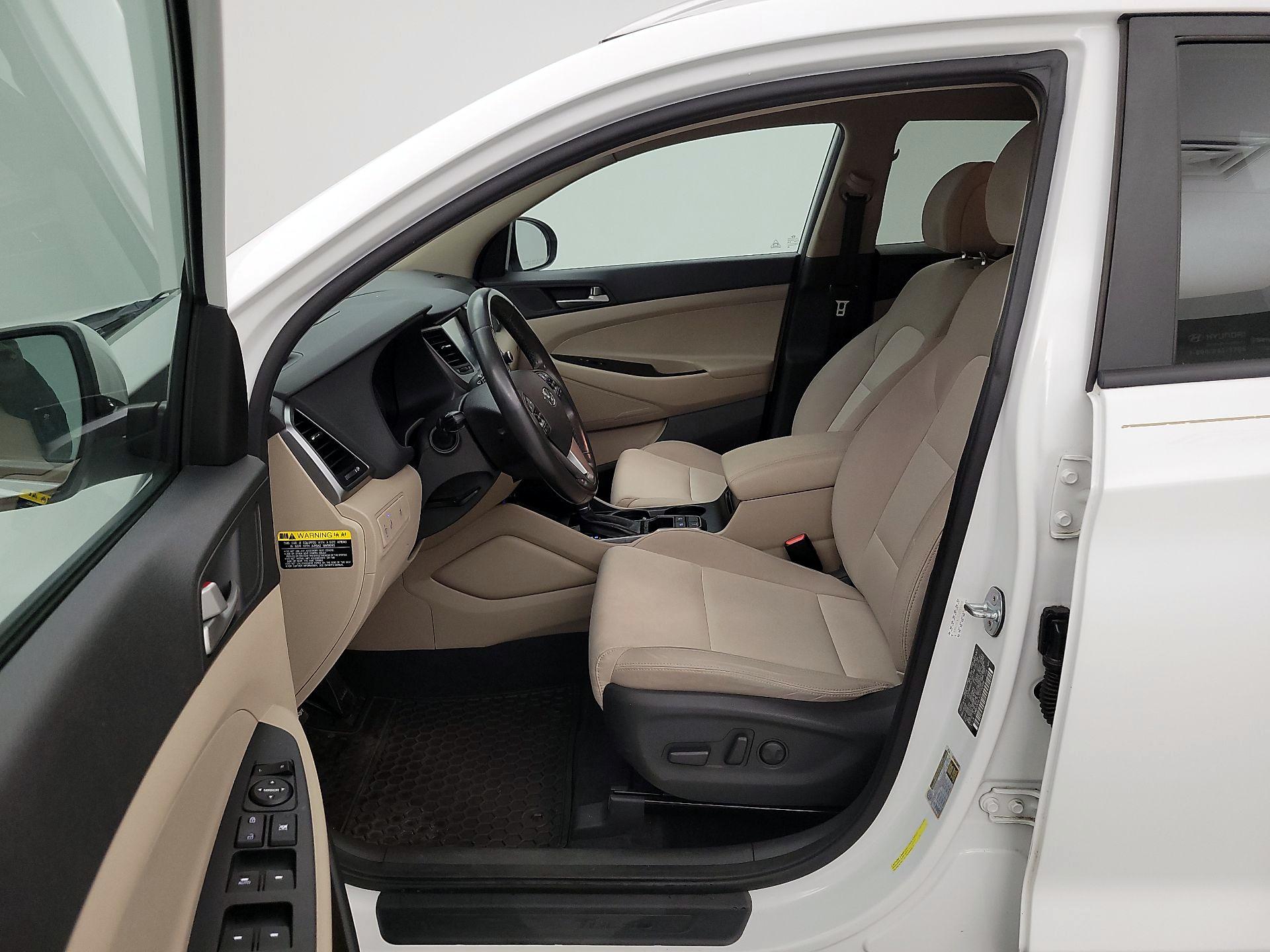 Thumbnail: 2018 Hyundai Tucson - 11