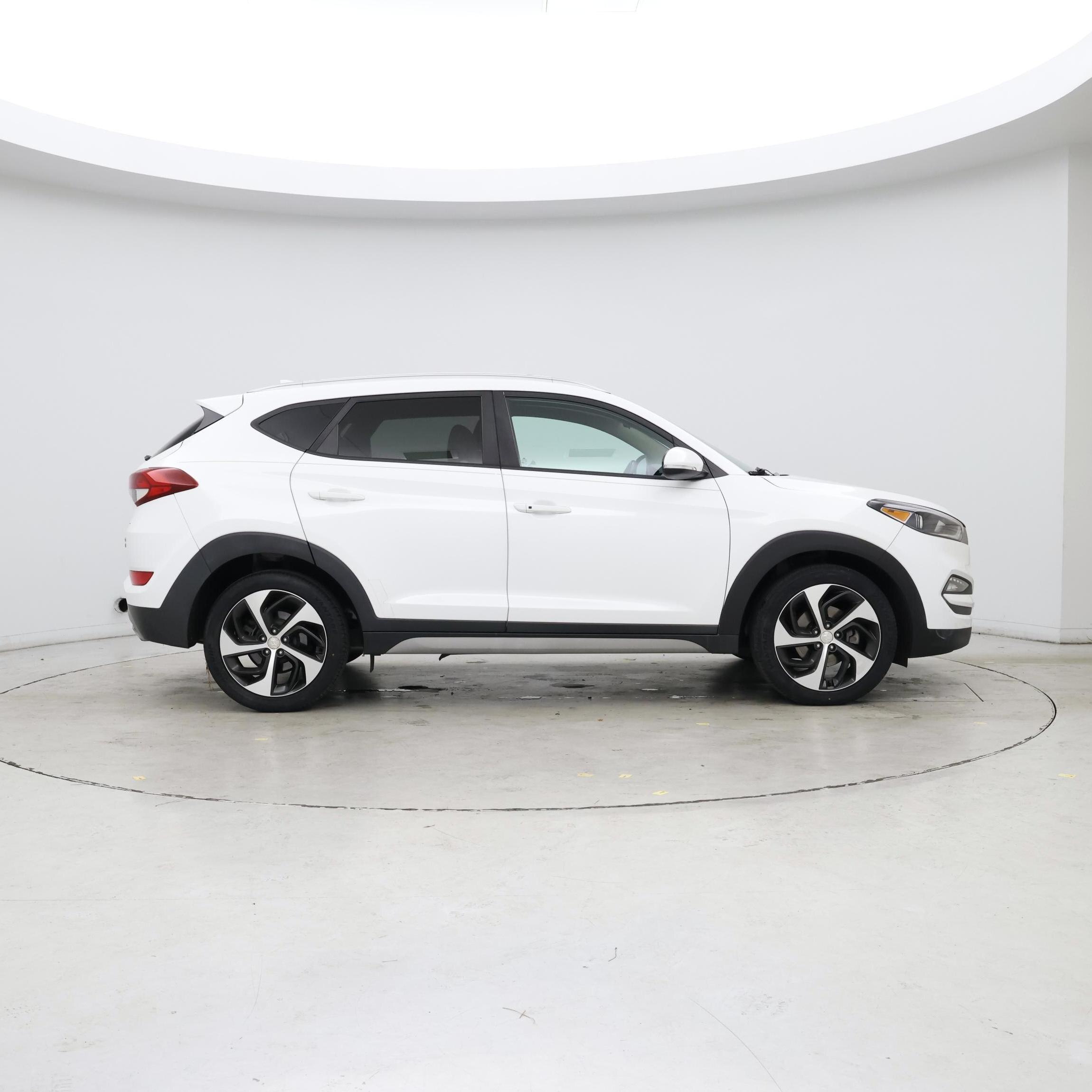 Thumbnail: 2018 Hyundai Tucson - 7