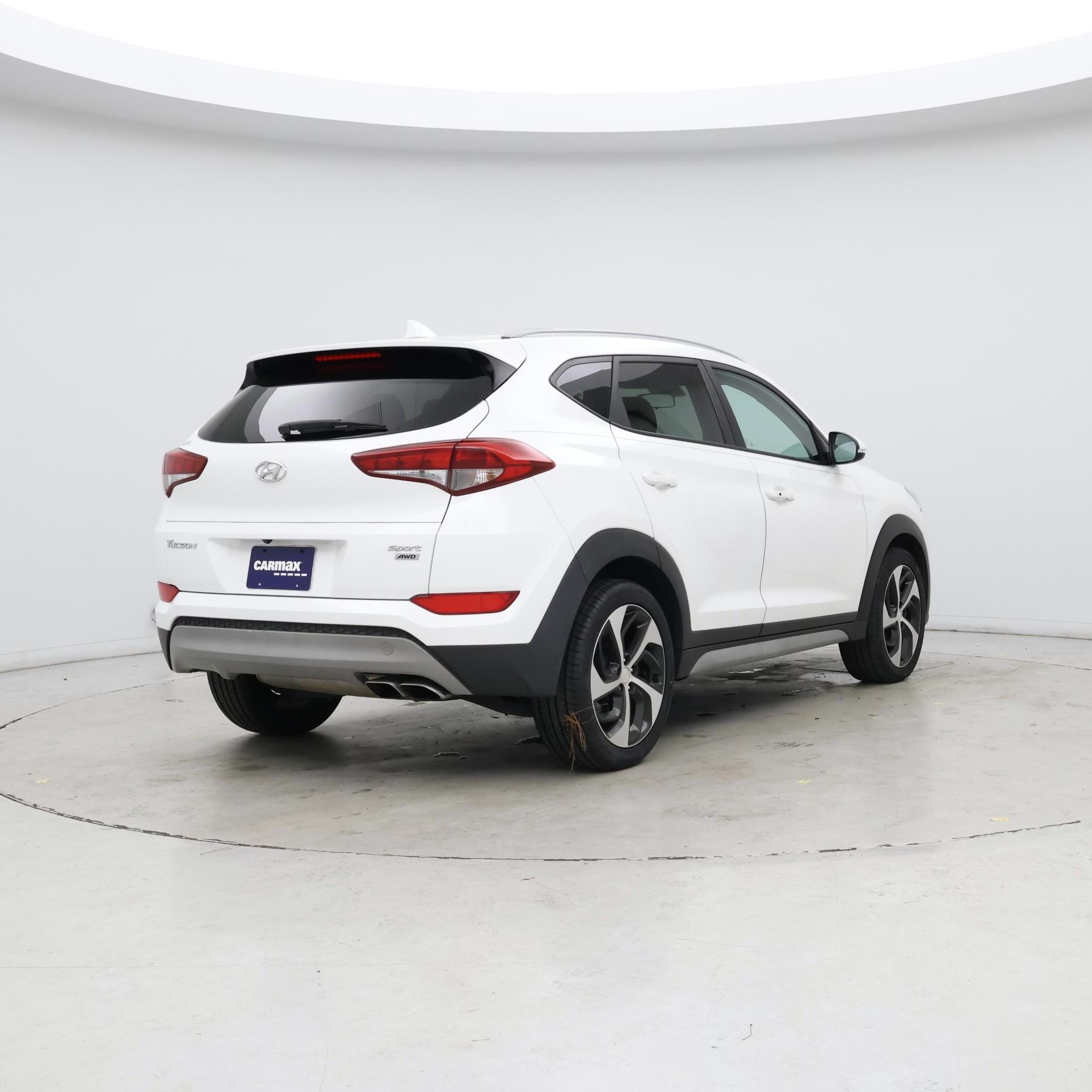 Thumbnail: 2018 Hyundai Tucson - 8