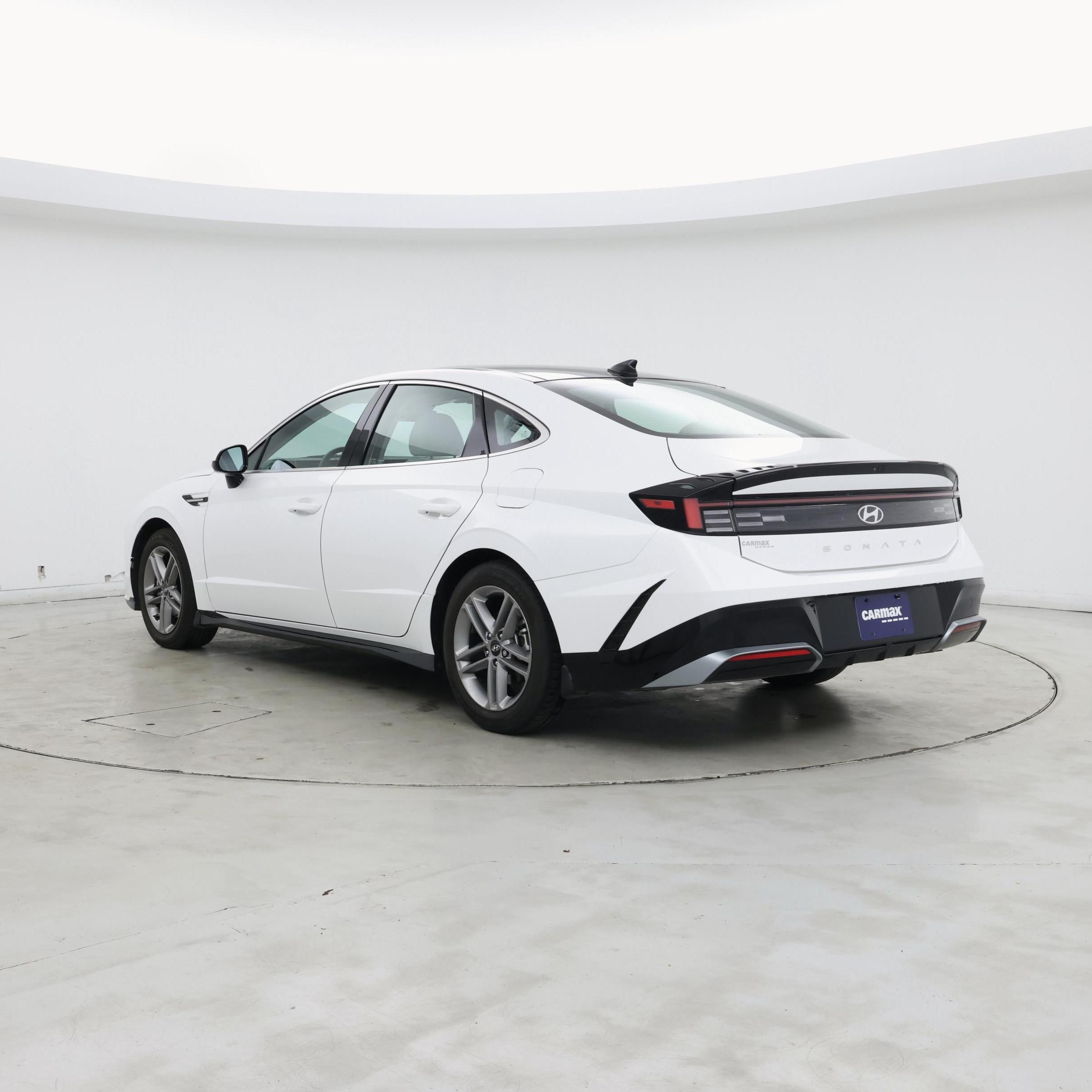 Thumbnail: 2024 Hyundai Sonata - 2