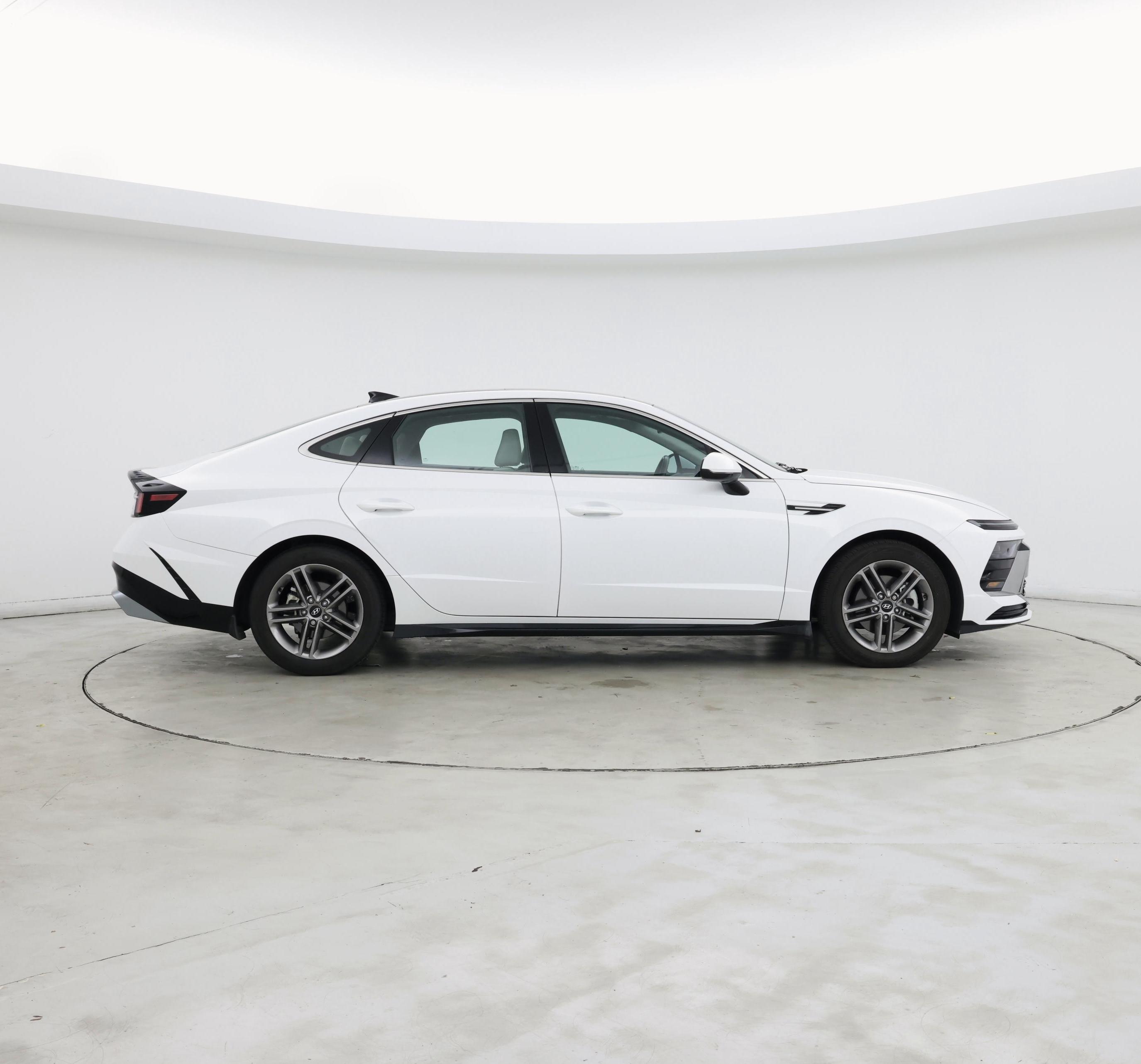 Thumbnail: 2024 Hyundai Sonata - 7