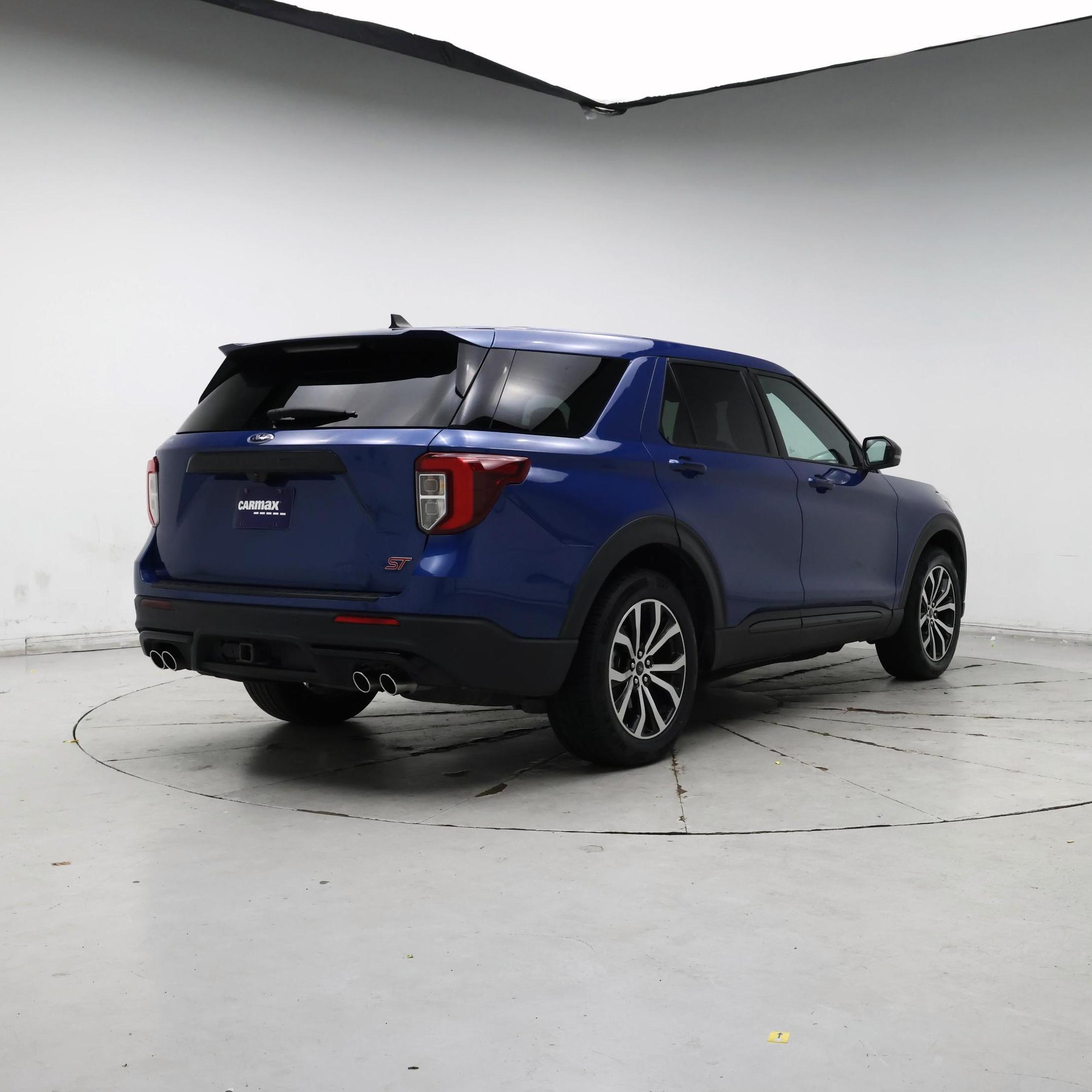 Thumbnail: 2021 Ford Explorer - 8