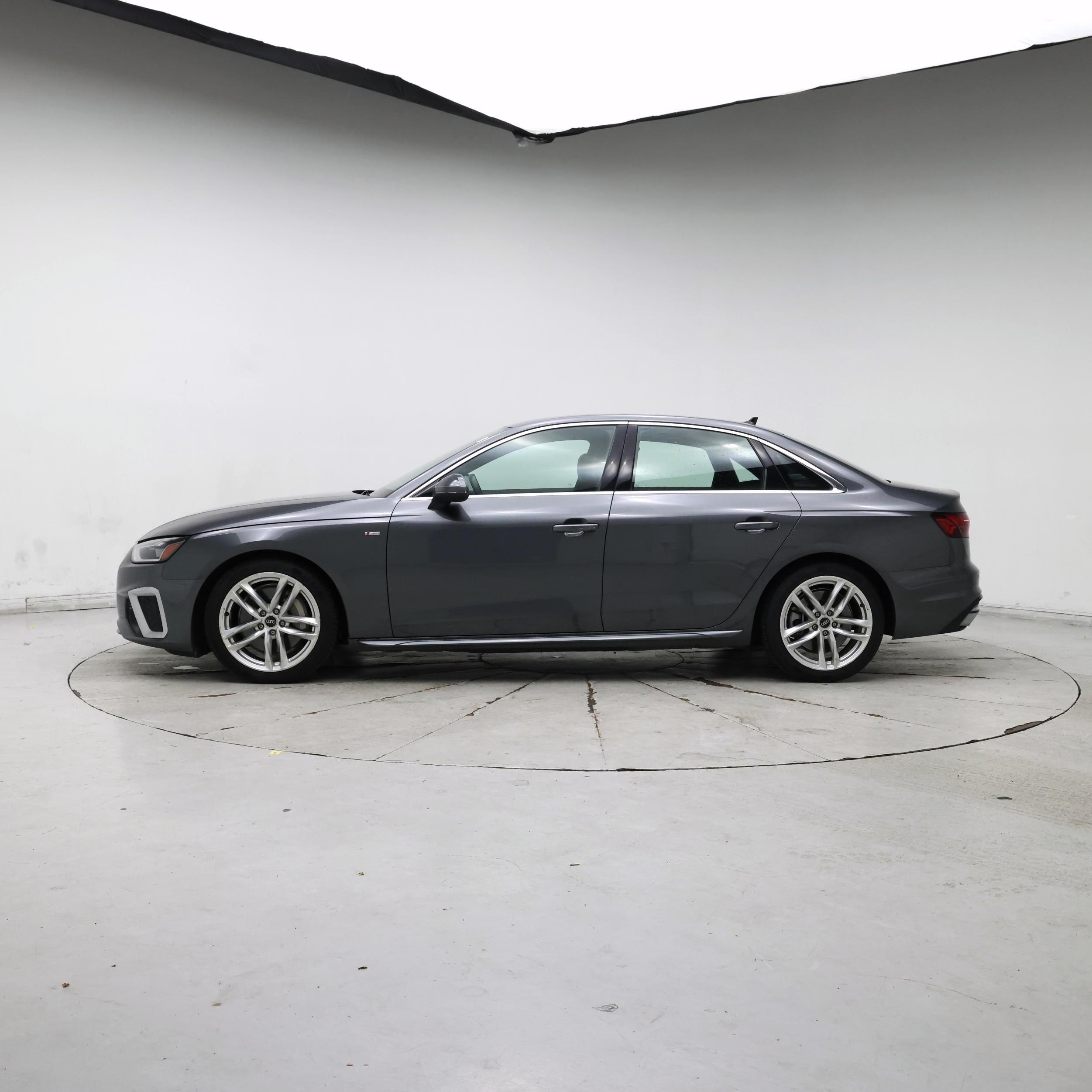 Thumbnail: 2022 Audi A4 - 3