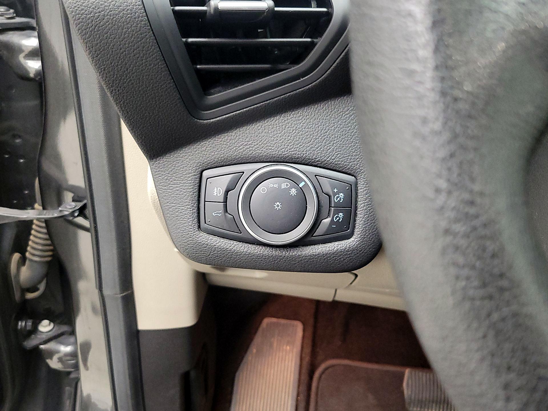 Thumbnail: 2018 Ford Escape - 13