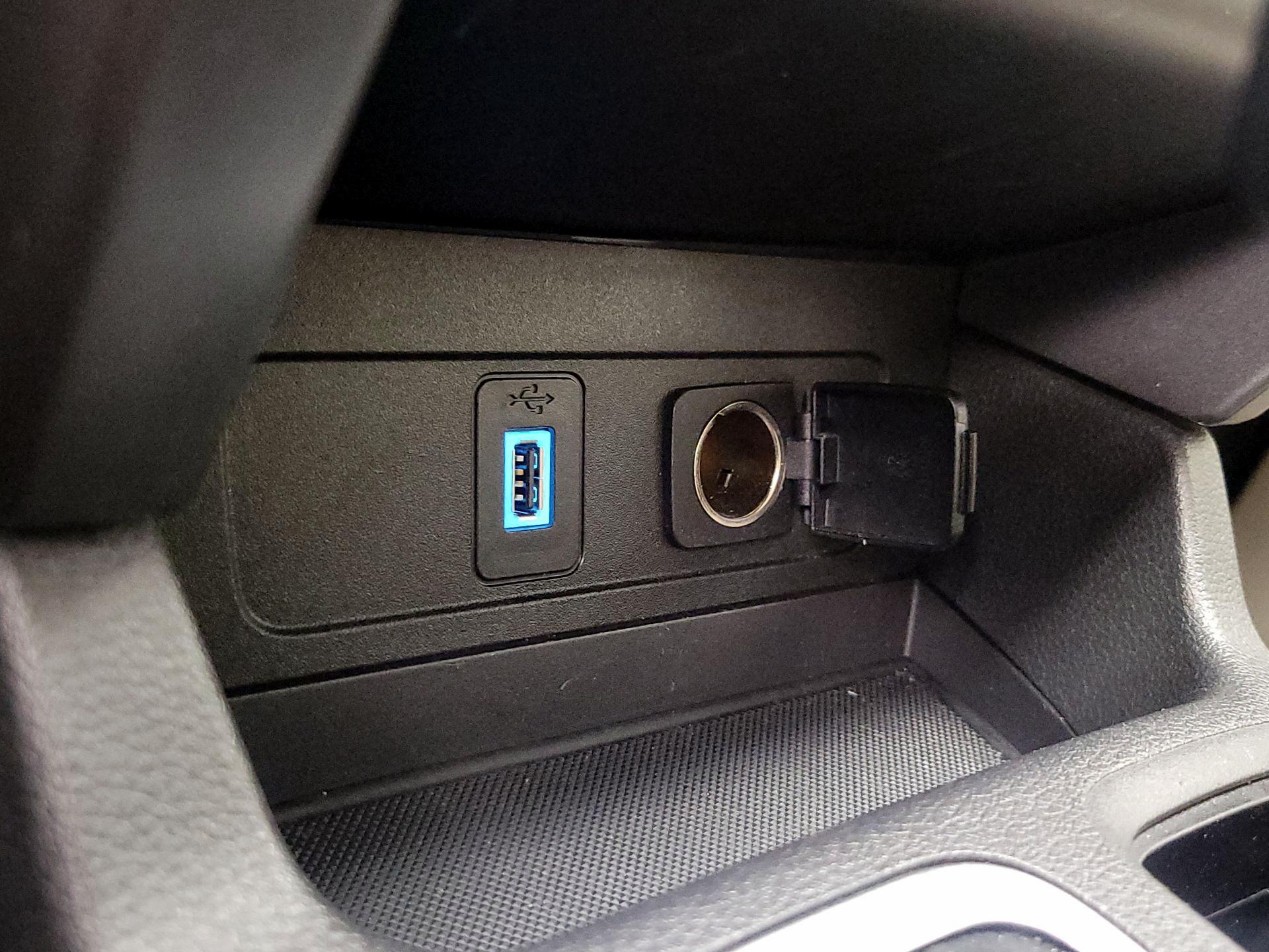 Thumbnail: 2018 Ford Escape - 18