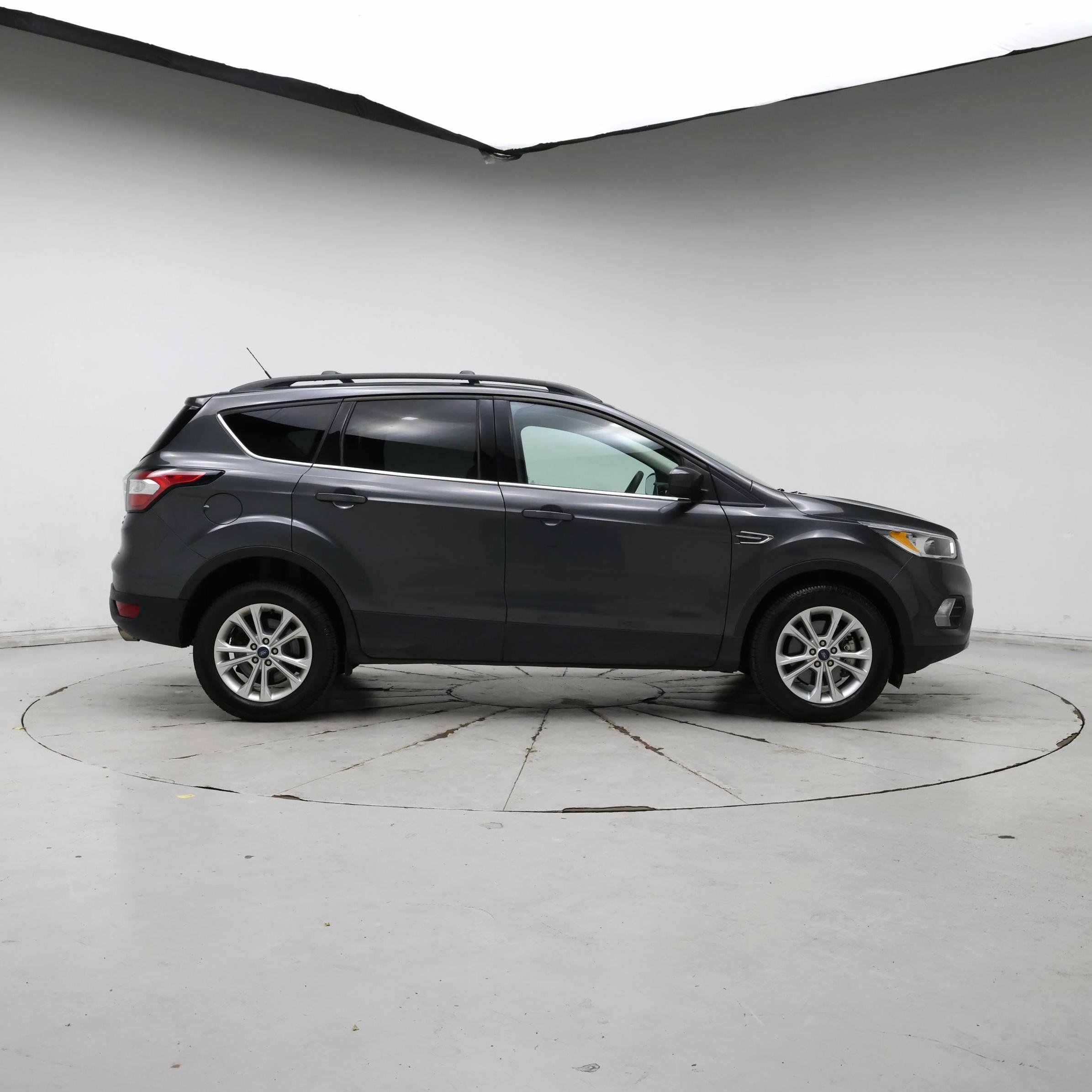 Thumbnail: 2018 Ford Escape - 7