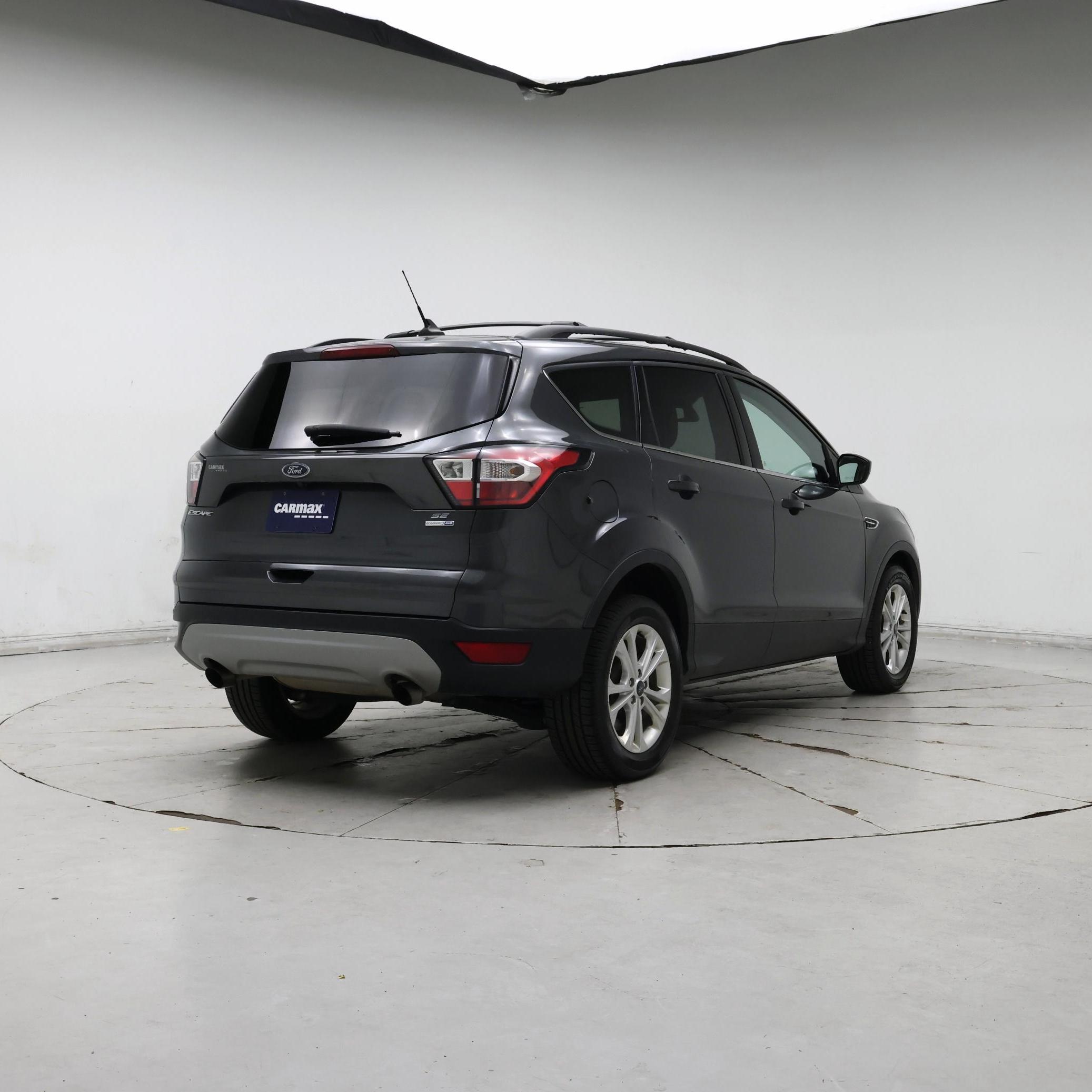 Thumbnail: 2018 Ford Escape - 8