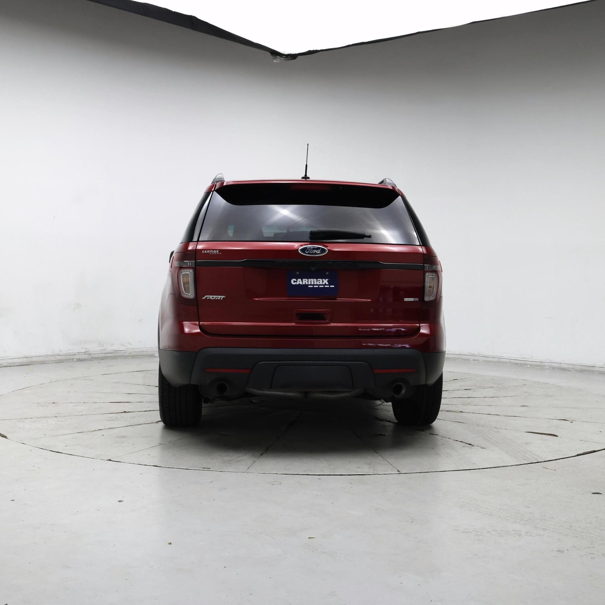 Thumbnail: 2015 Ford Explorer - 6