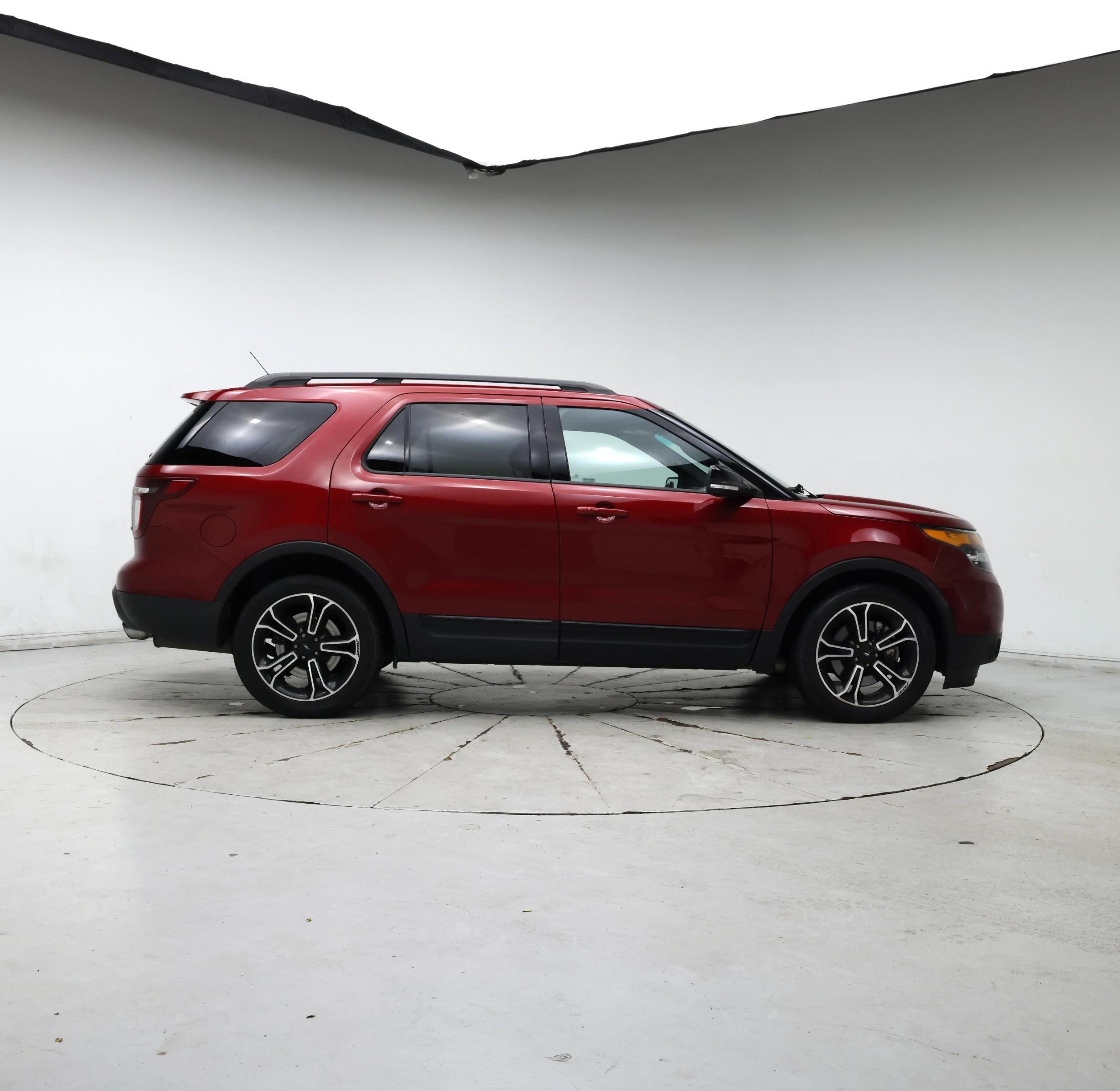 Thumbnail: 2015 Ford Explorer - 7