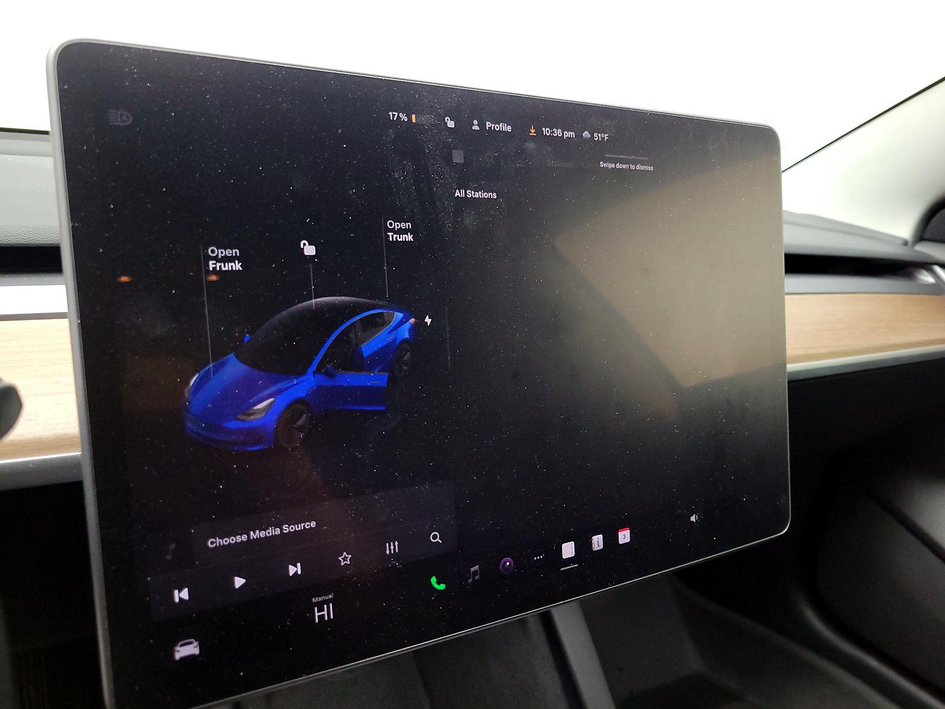 Thumbnail: 2022 Tesla Model 3 - 15