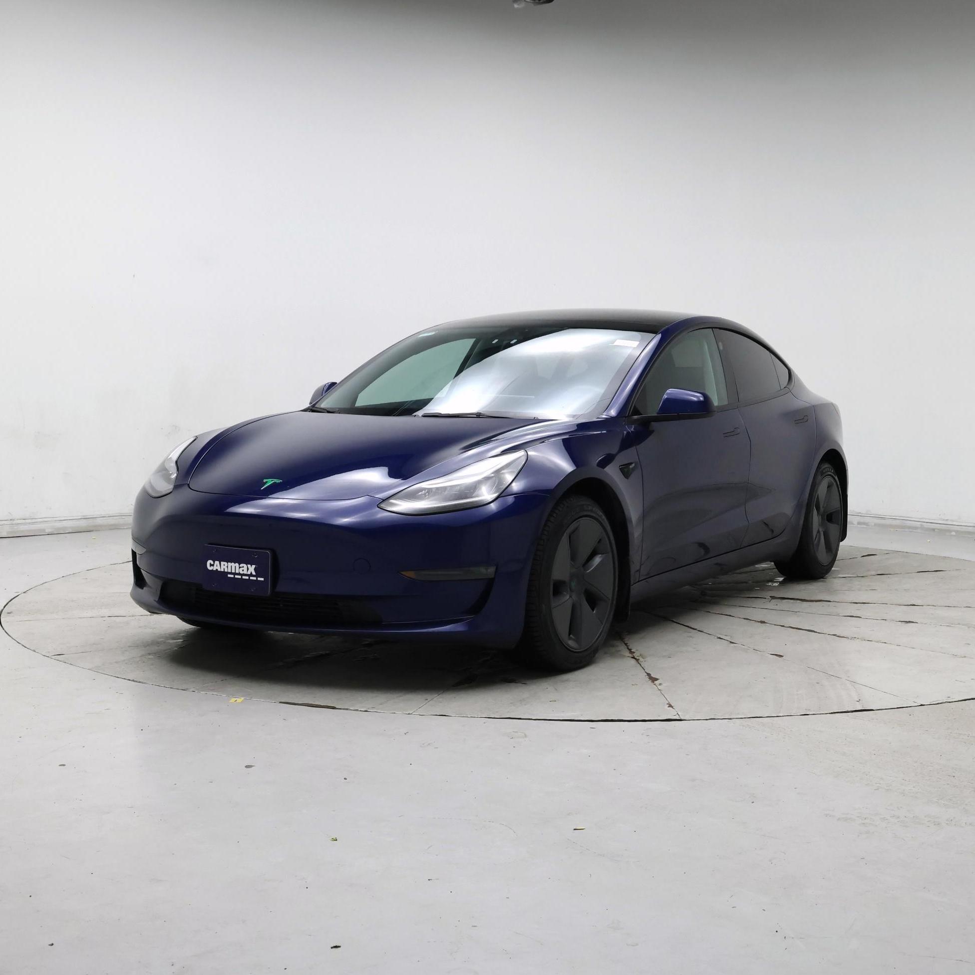 Thumbnail: 2022 Tesla Model 3 - 4