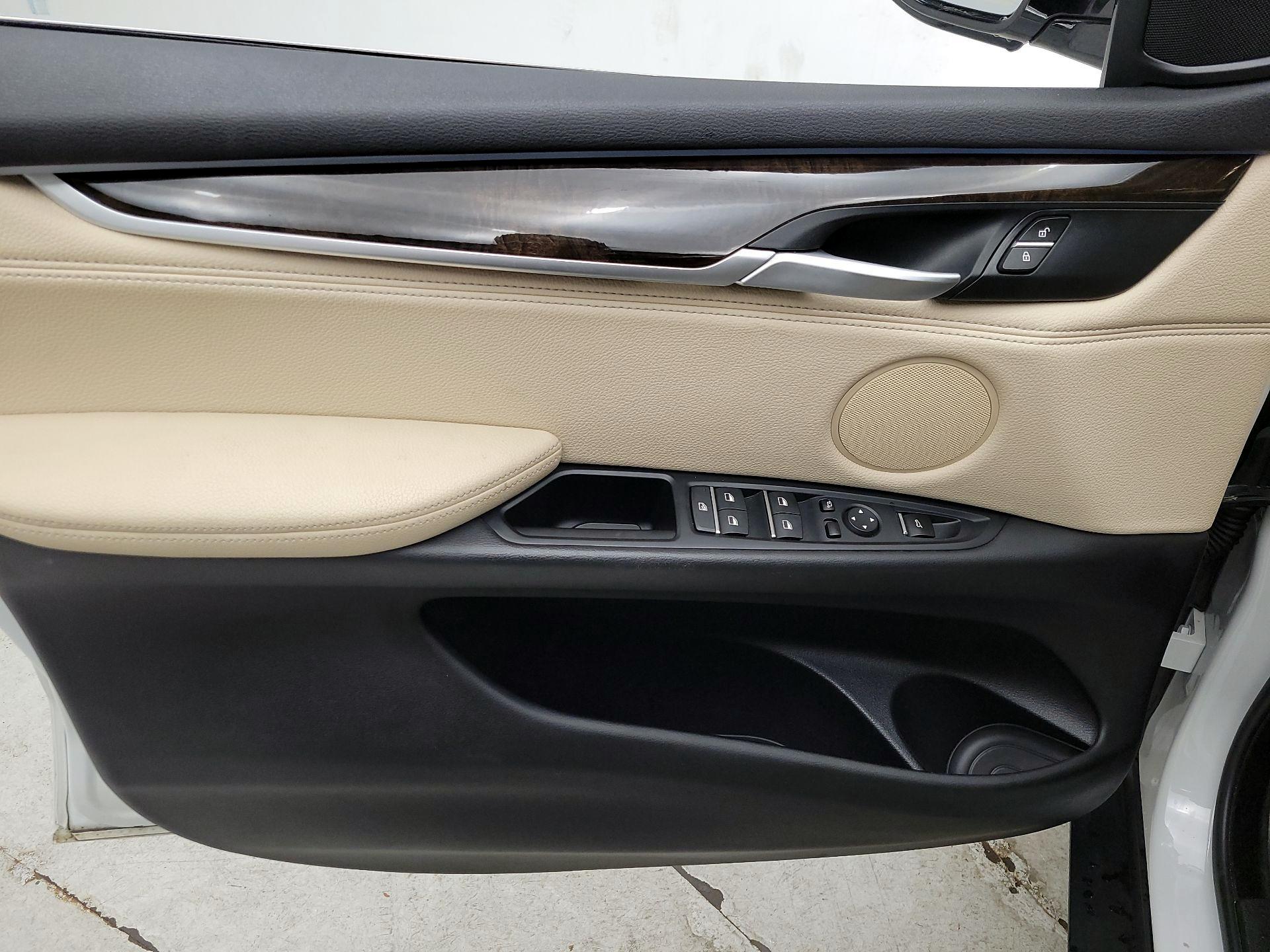 Thumbnail: 2017 BMW X5 - 12