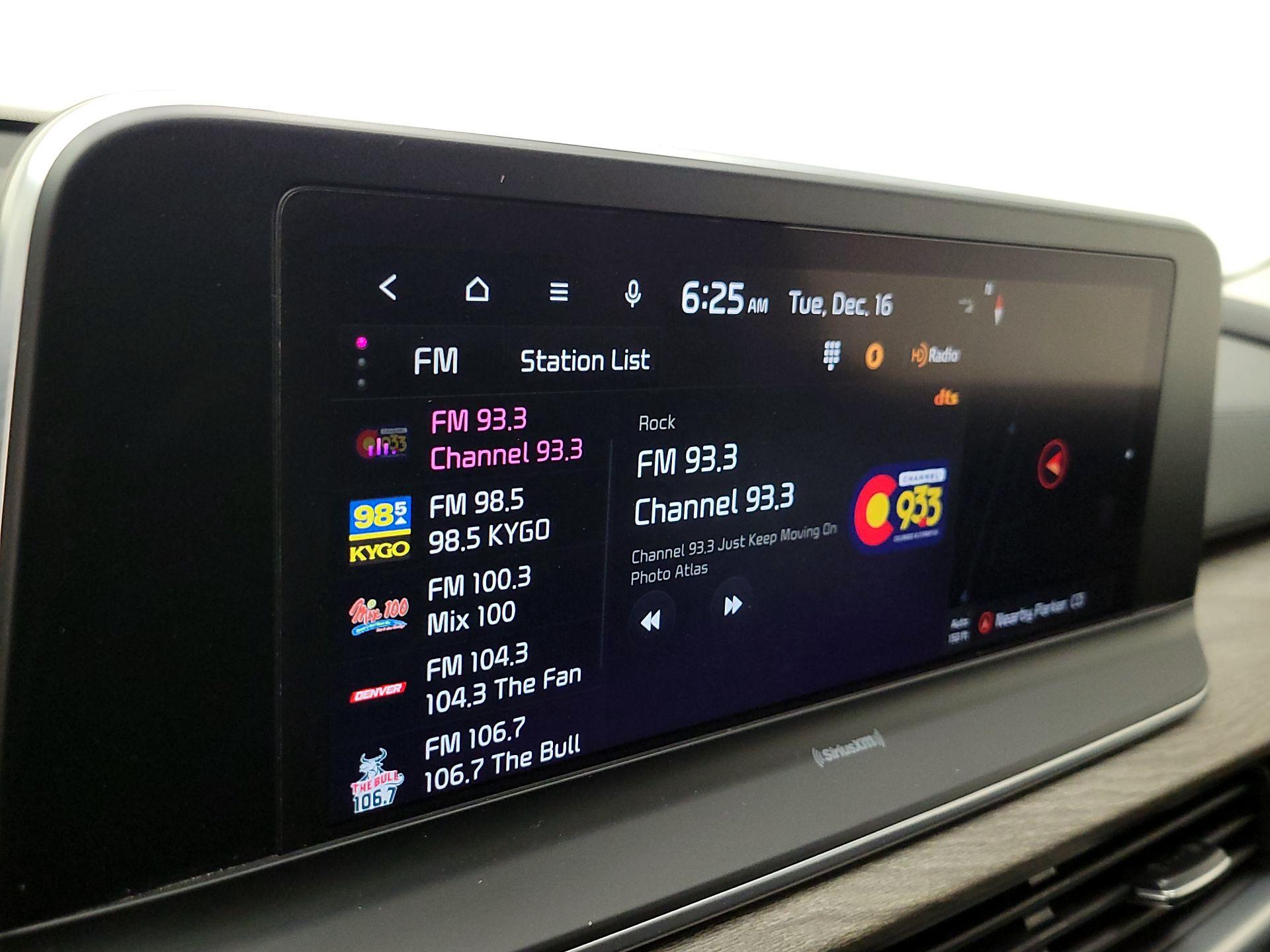 Thumbnail: 2022 Kia Telluride - 16