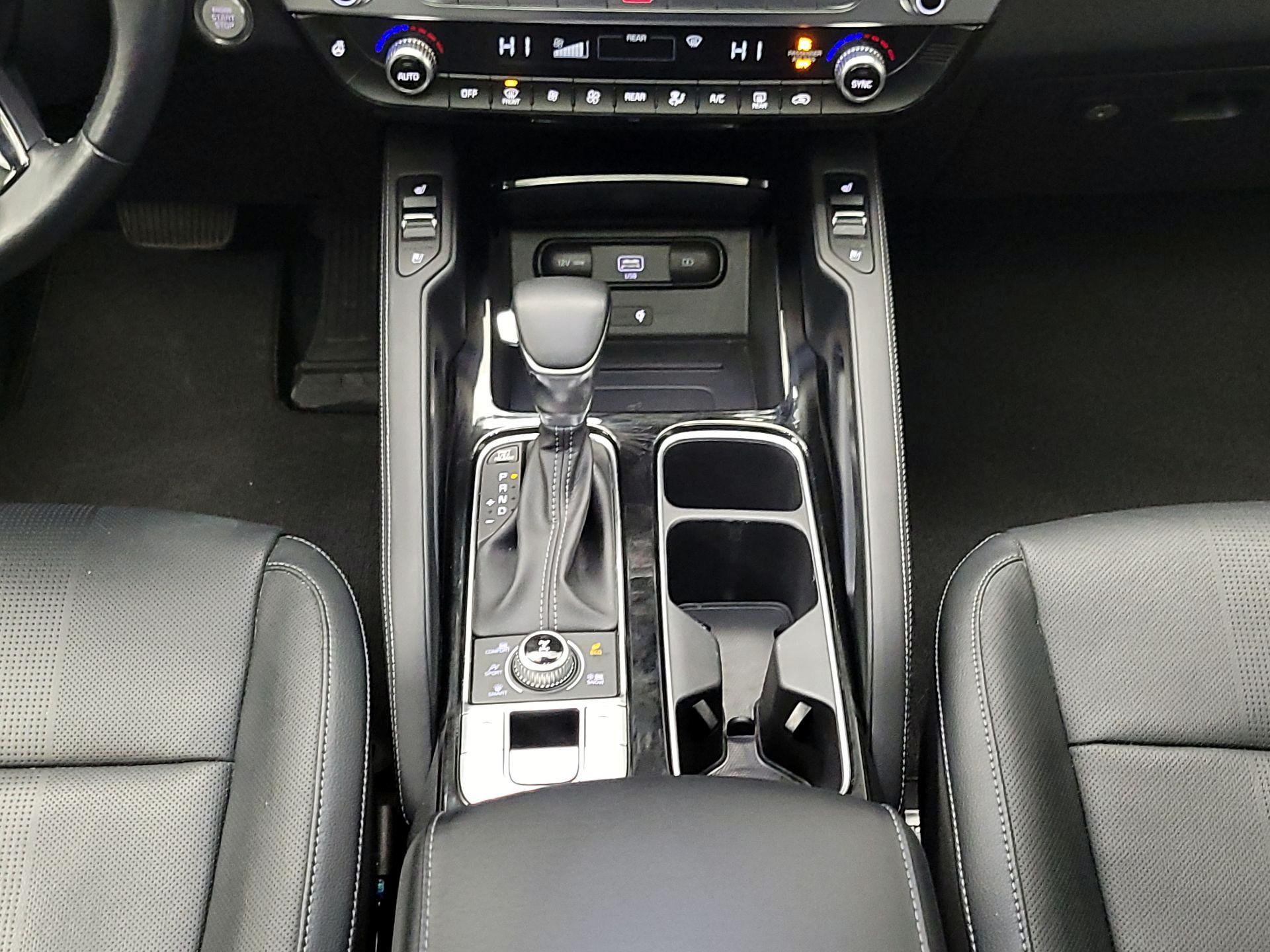 Thumbnail: 2022 Kia Telluride - 18