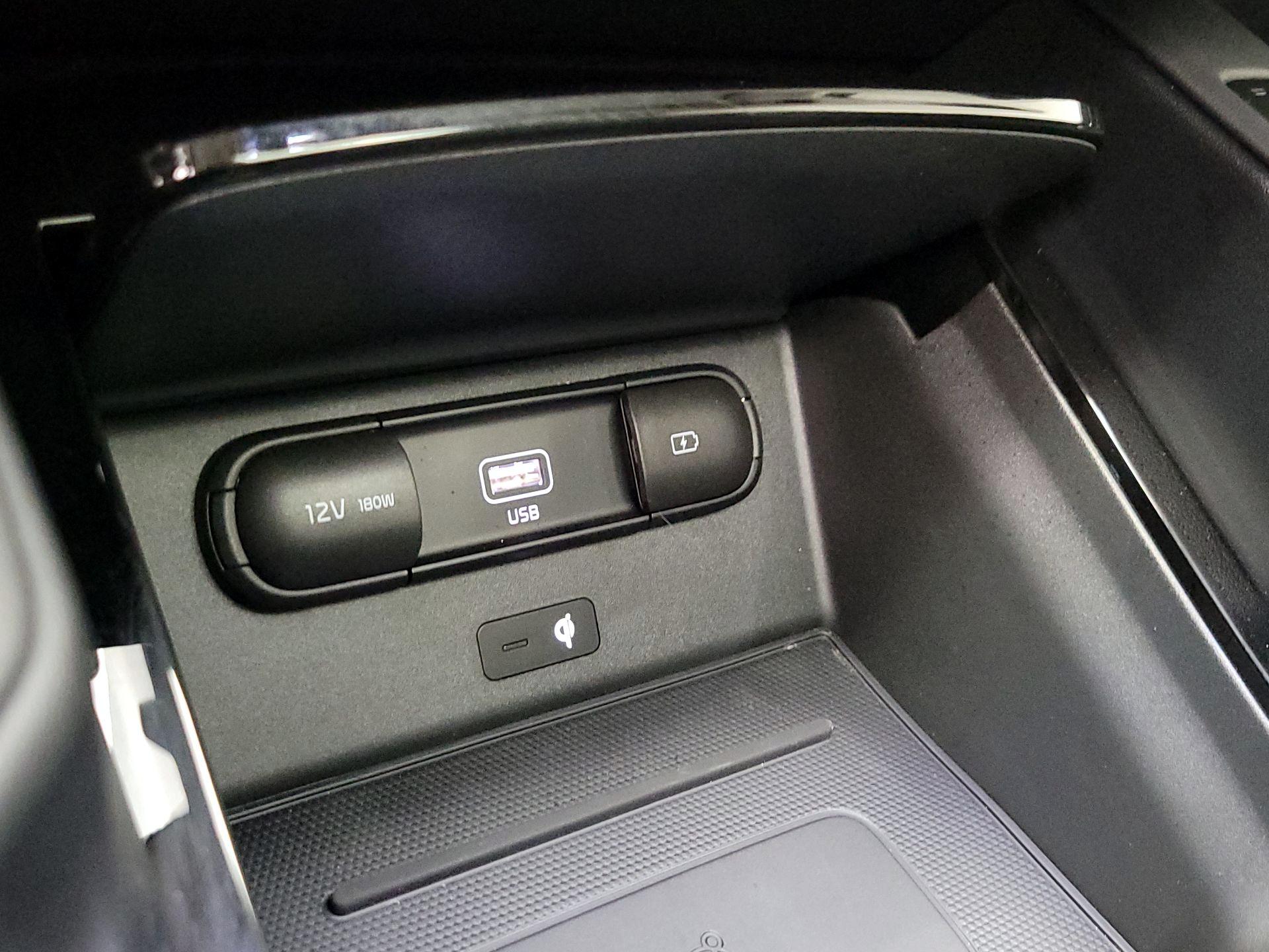 Thumbnail: 2022 Kia Telluride - 19